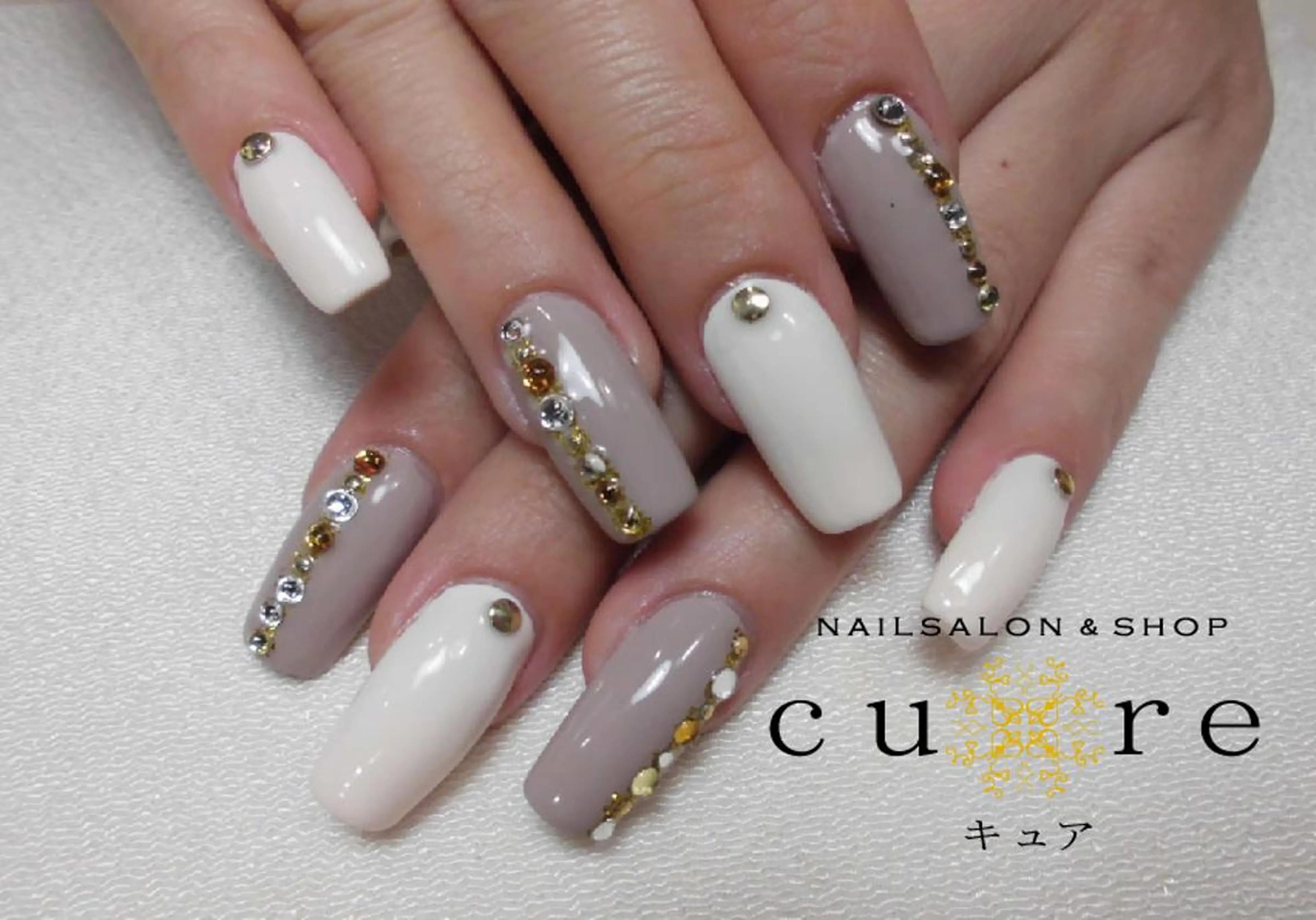 ロング ネイル ネイルサロン Cureのネイルデザイン