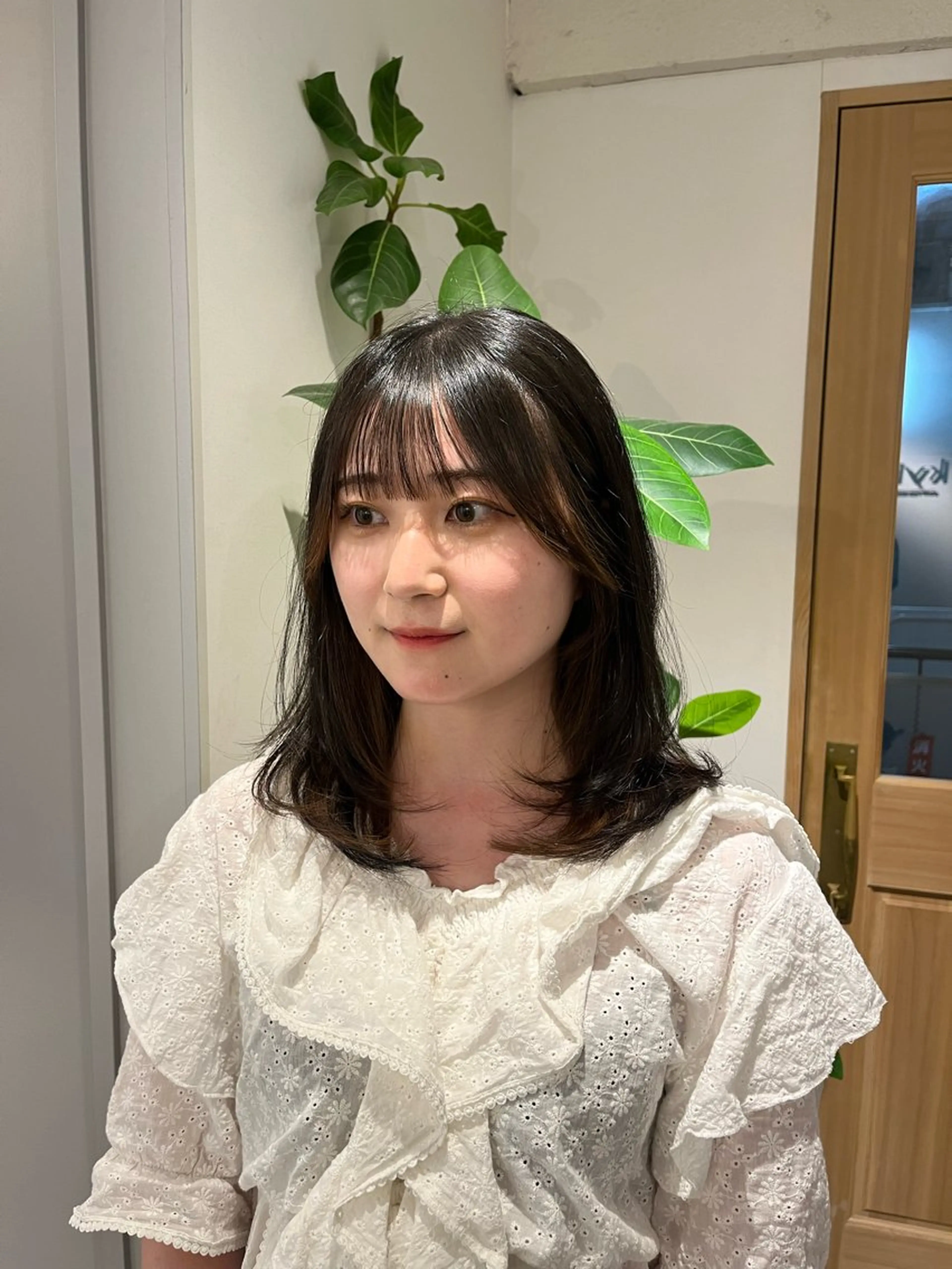 ミディアム カラー/レイヤー /カット泉谷七登のヘアスタイル