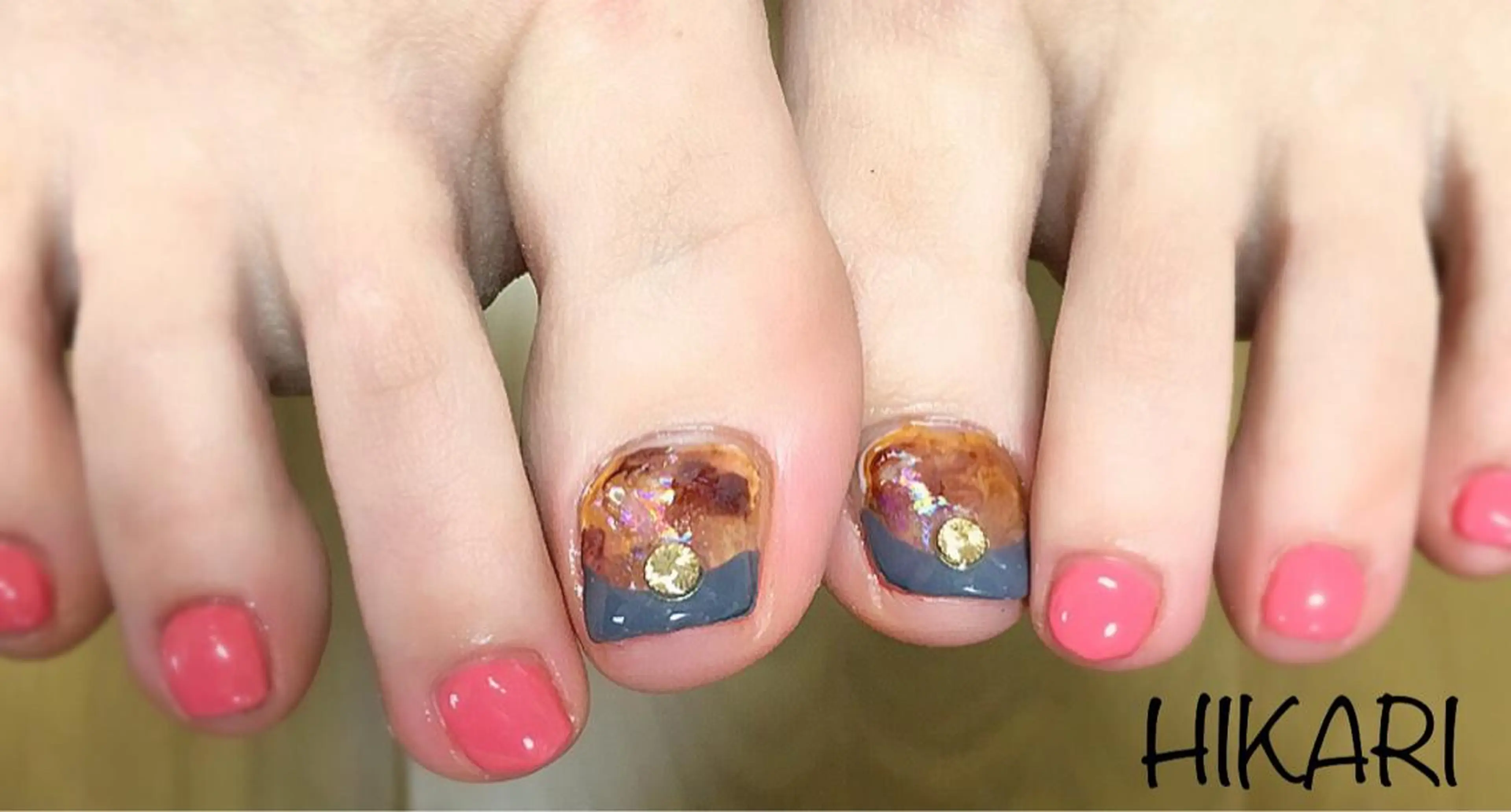 ネイル べっ甲ネイル フレンチネイル CULU -LUのネイルデザイン