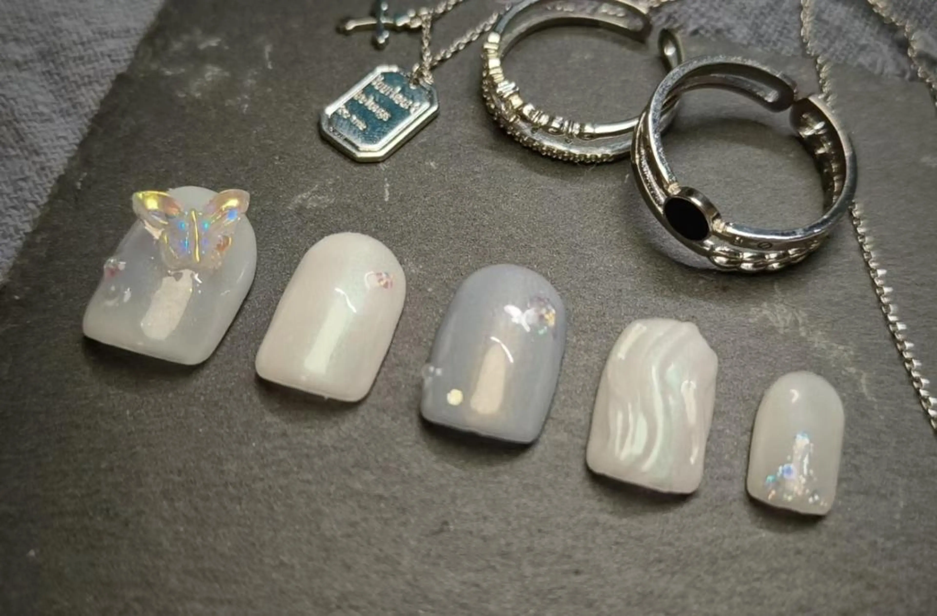 ネイル VIVIAN リサのネイルデザイン