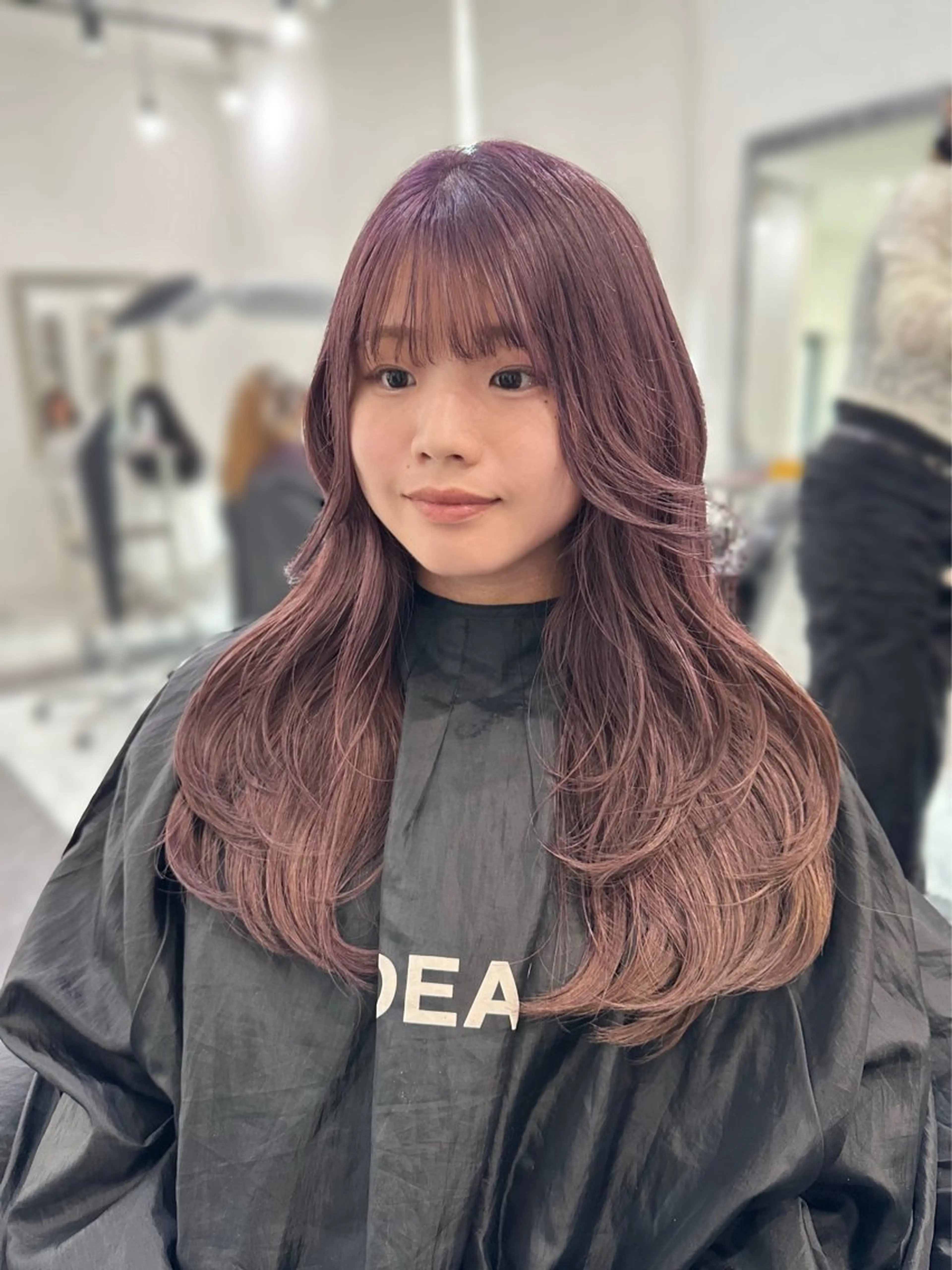 ロング 顔周りカット レイヤーカット DEAN AYAのヘアスタイル