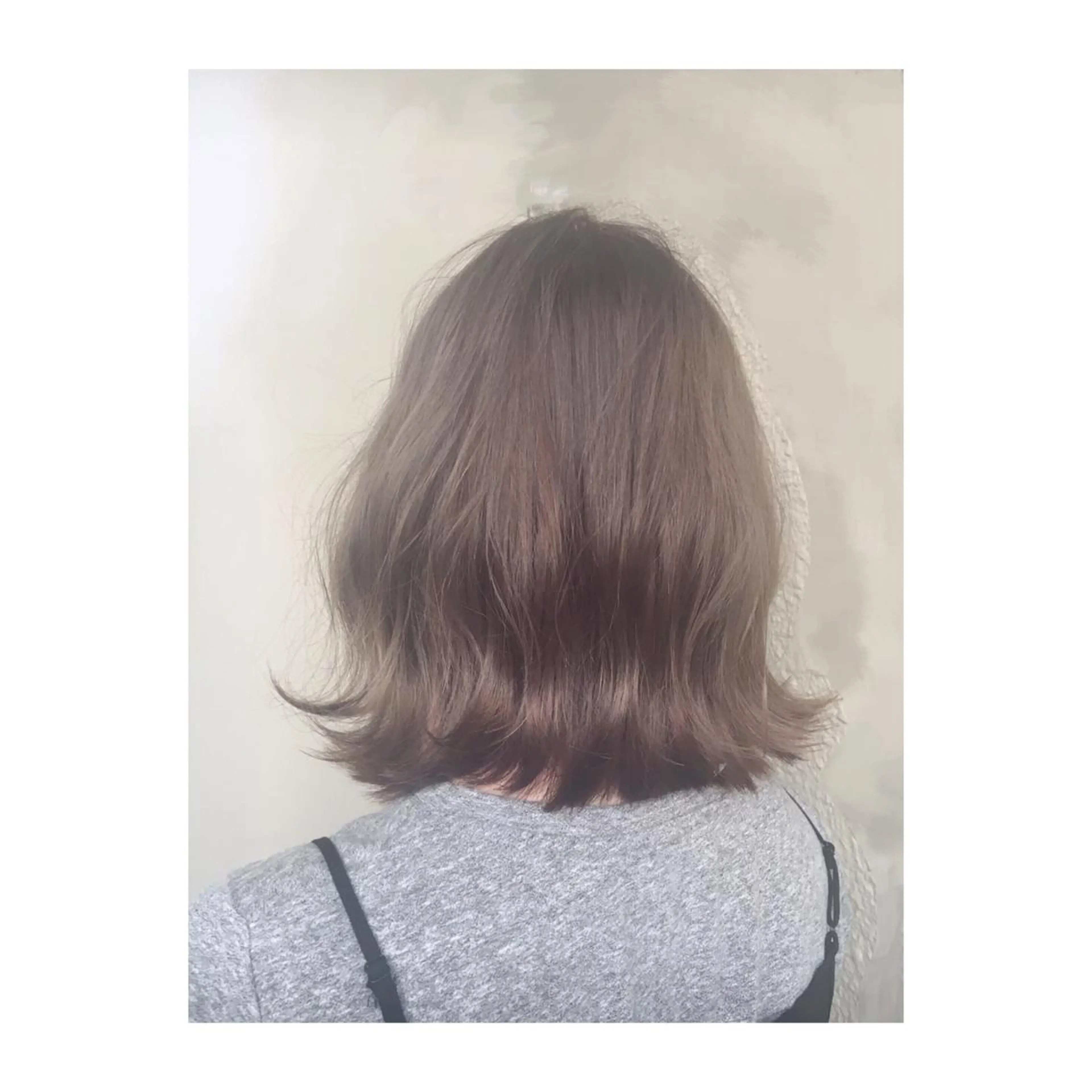 ショート ミディアム セミロング ロング カラー グレージュ 前濱 ノゾミのヘアスタイル