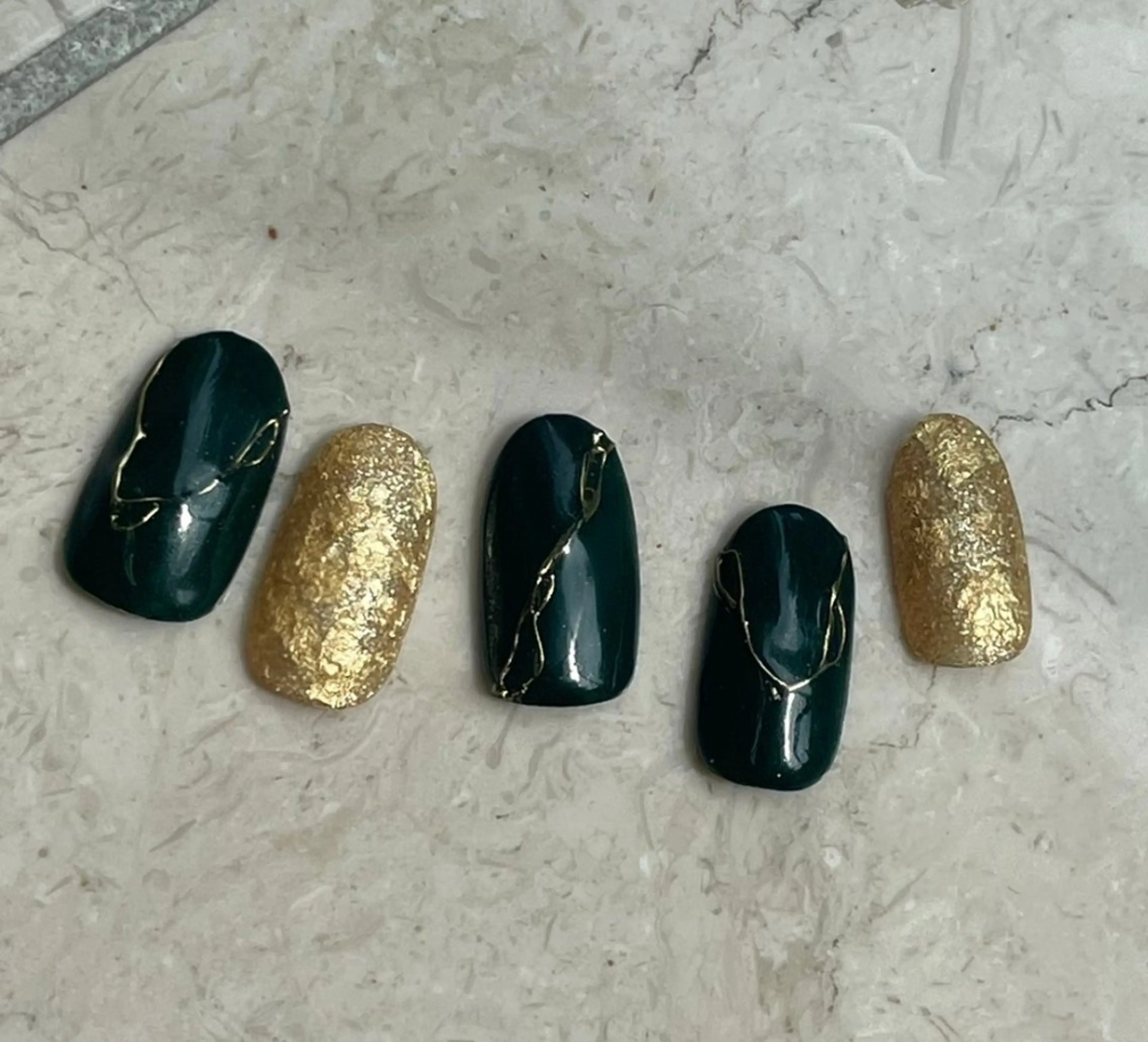 ネイル MAXKELLY ASAのネイルデザイン