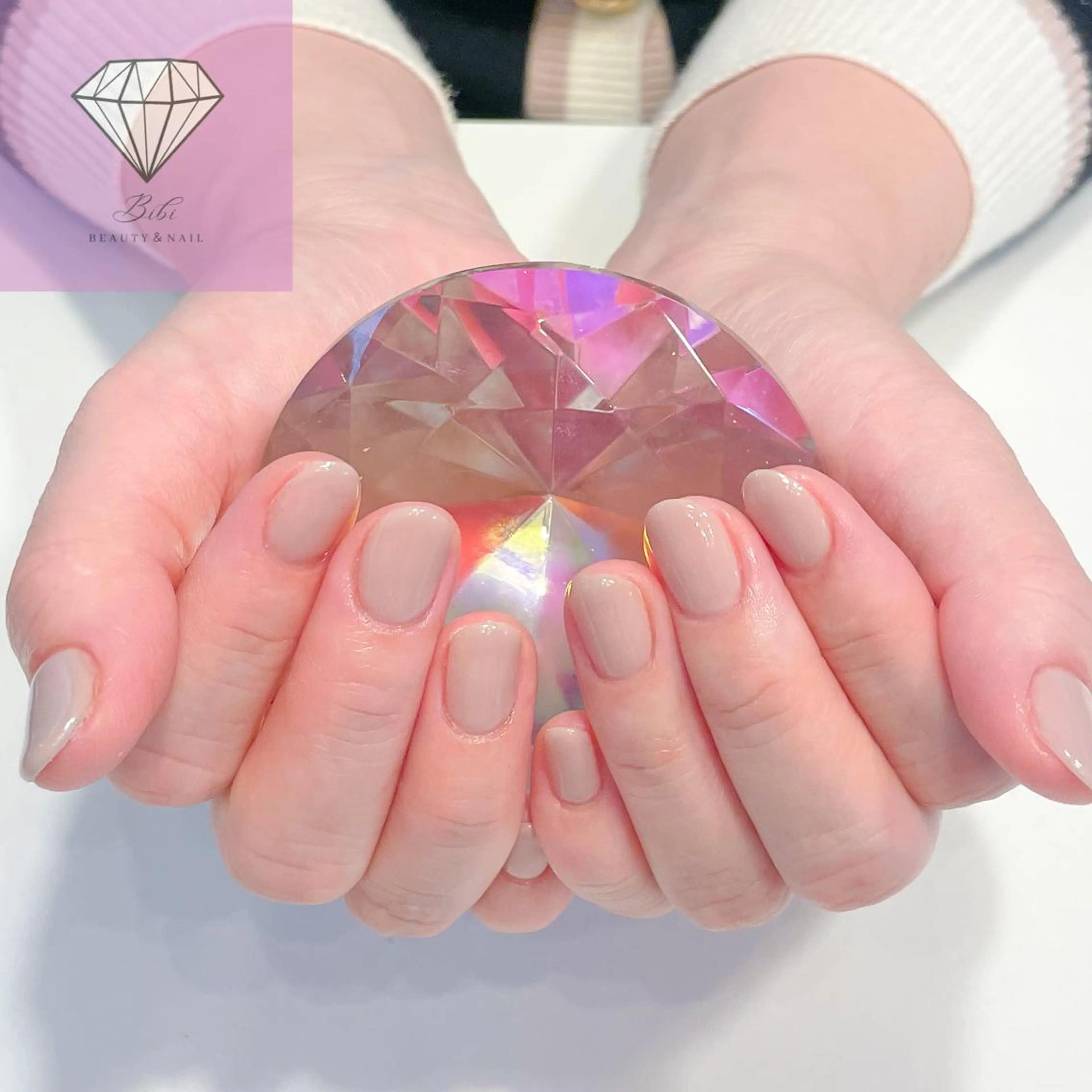 ネイル ワンカラーネイル シンプルネイル ハンドネイル ネイルサロン💎 Bibiのネイルデザイン