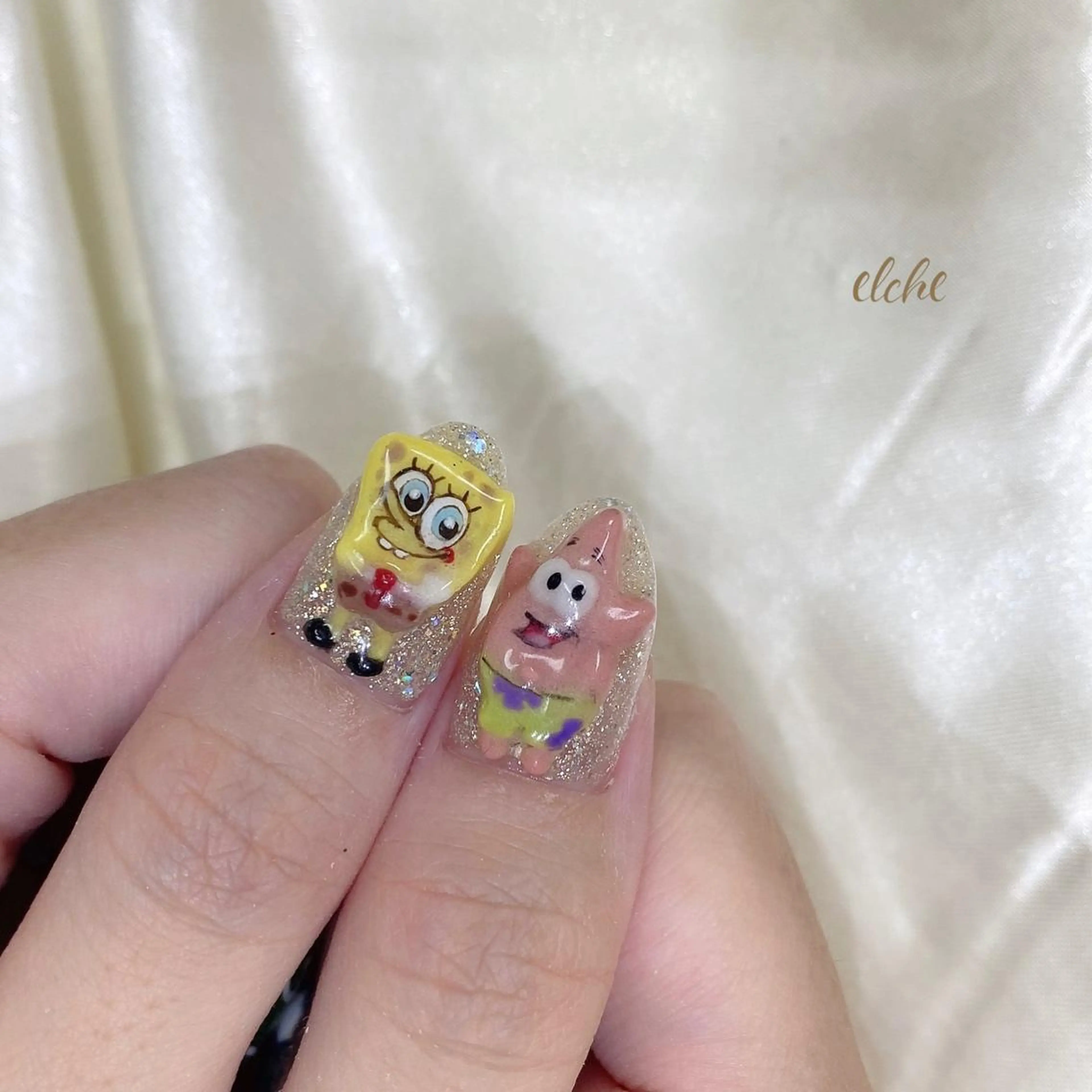 ネイル 西岡 杏のネイルデザイン