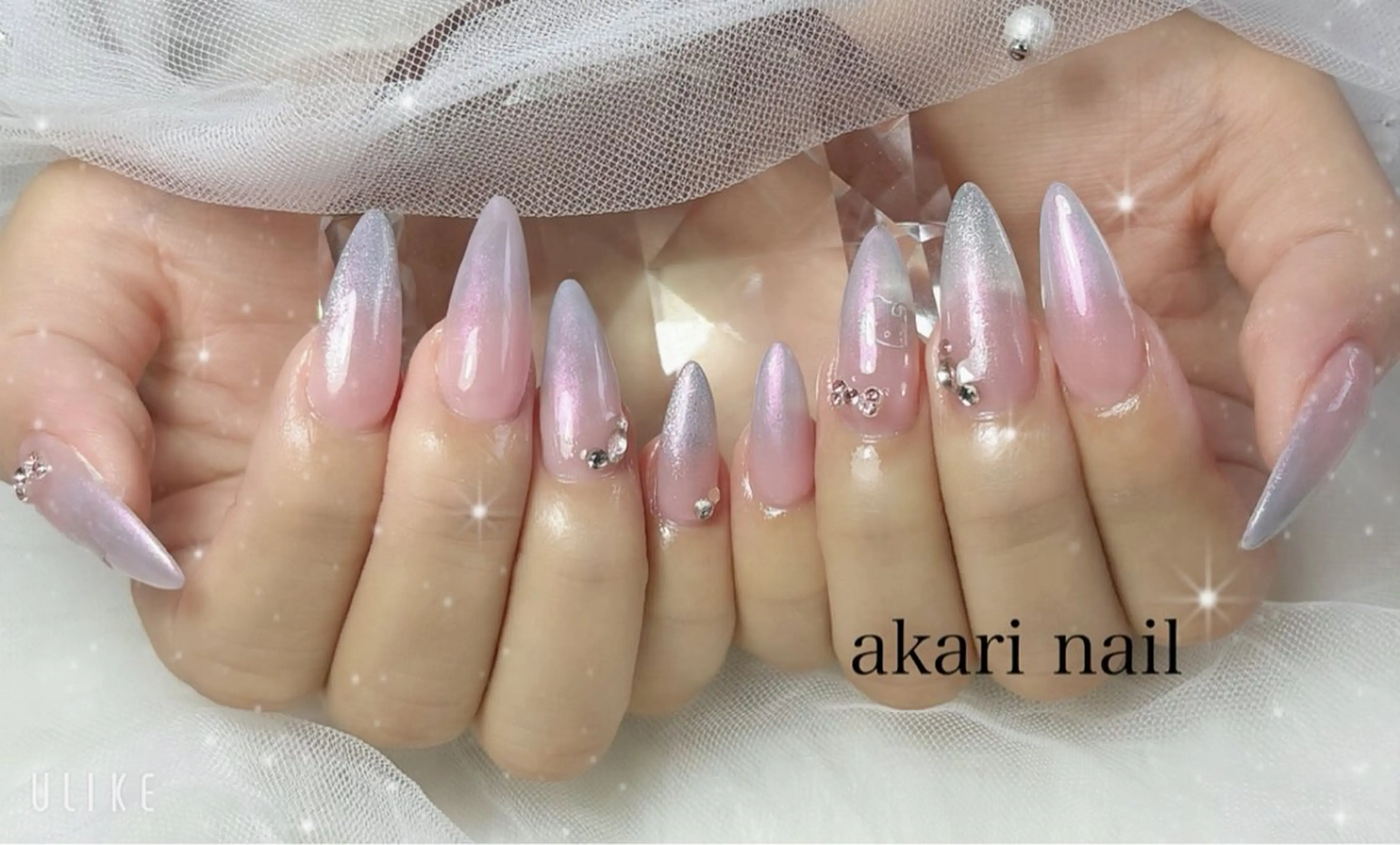 ネイル AKARI nail💅のネイルデザイン