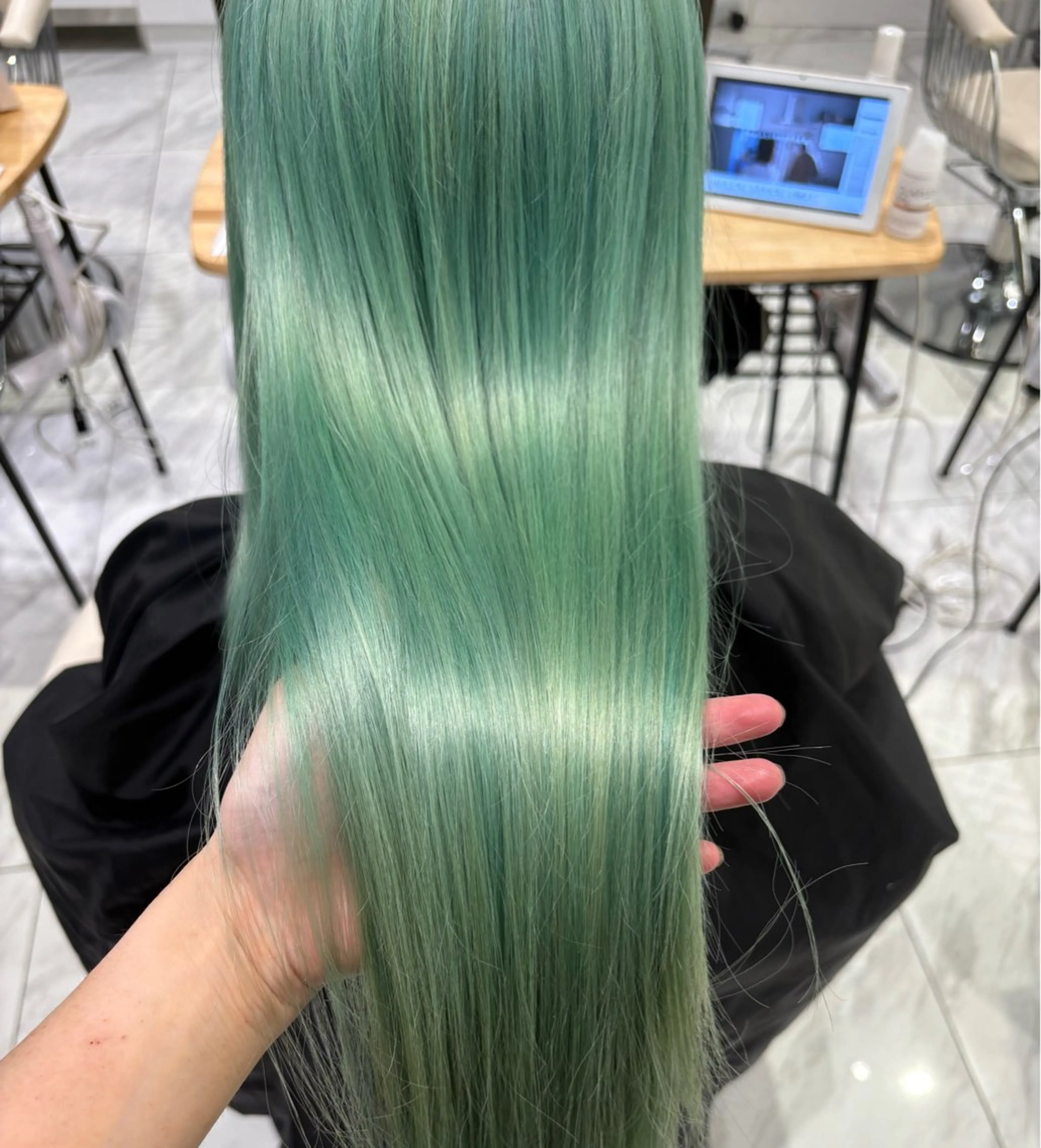 ミディアム ヘアカラー ハイトーン/ネイル カナコ🫧のヘアスタイル