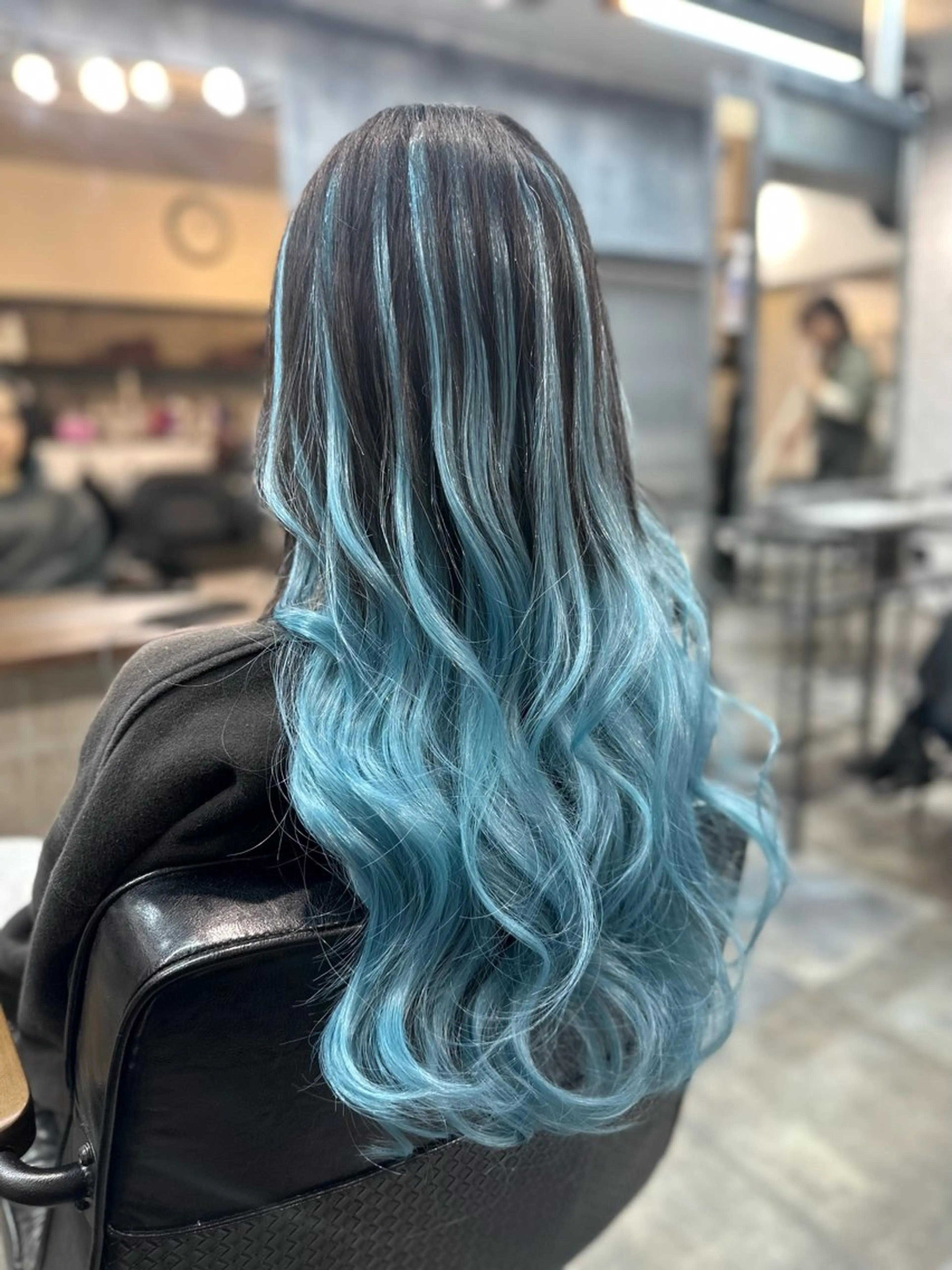 ロング ⭐️エクステ指名 No.1⭐️高頭のヘアスタイル