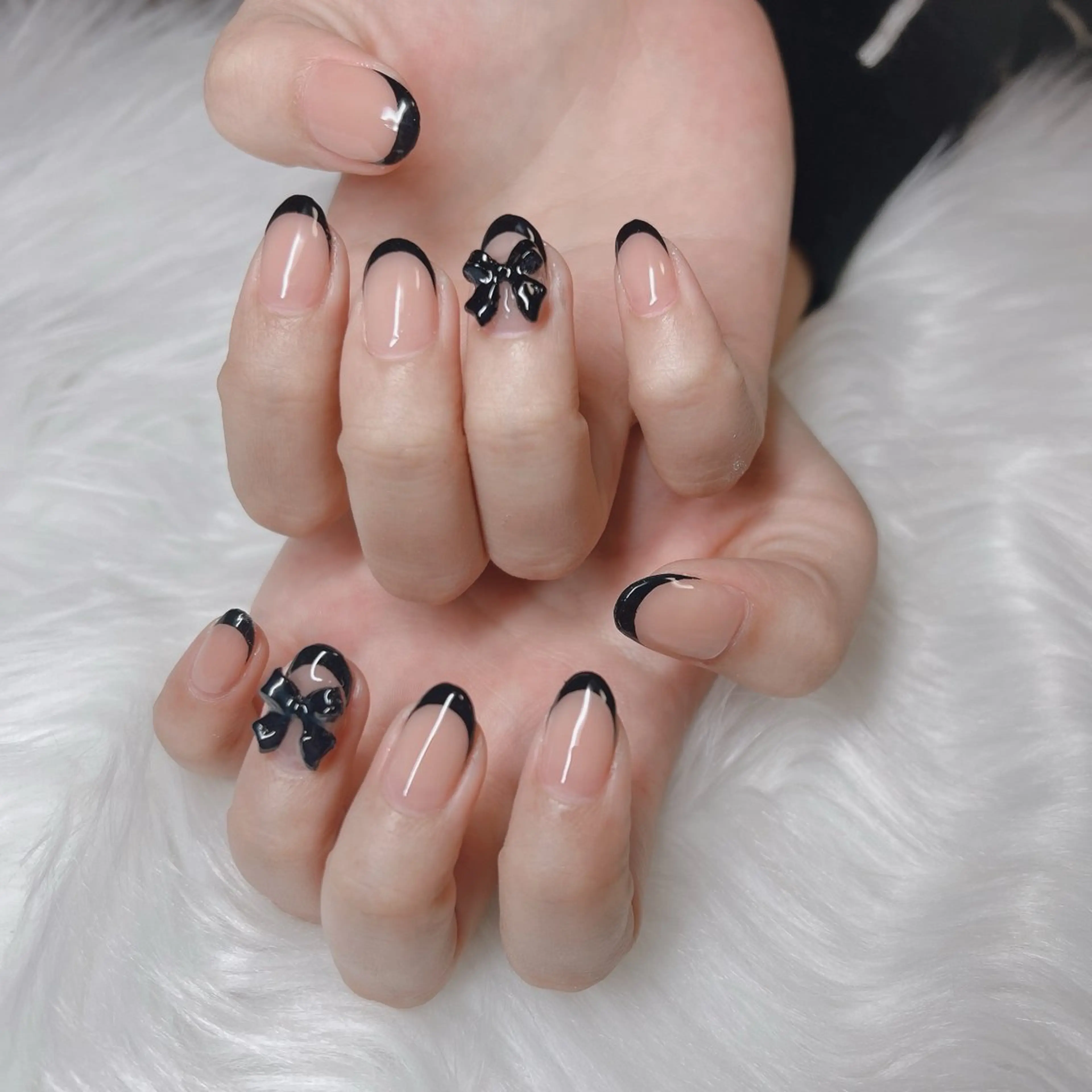 ネイル リボン 結城 怜菜のネイルデザイン