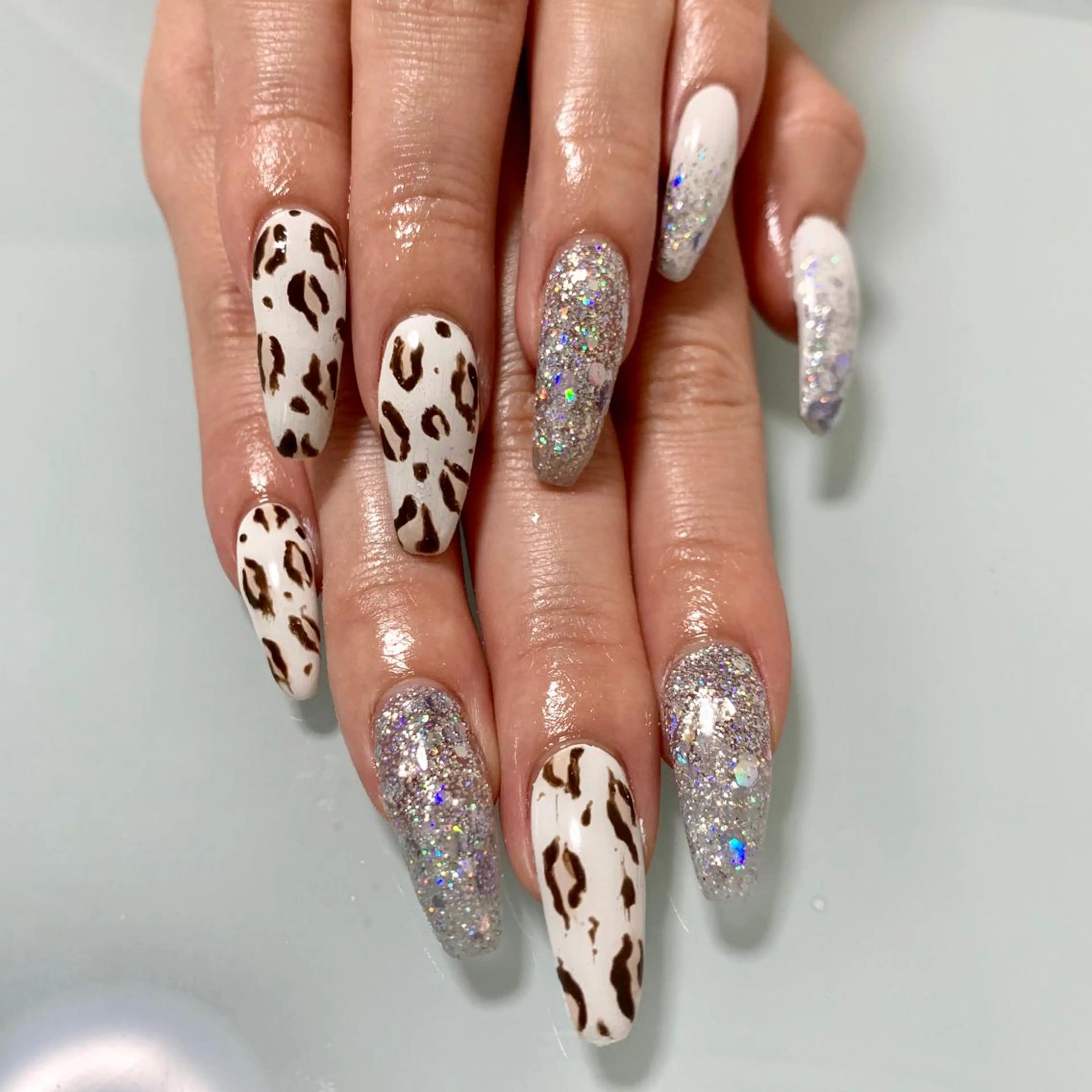 ネイル ハンドネイル 🌙🫧CHARME (RUKA)🦋🫧のネイルデザイン