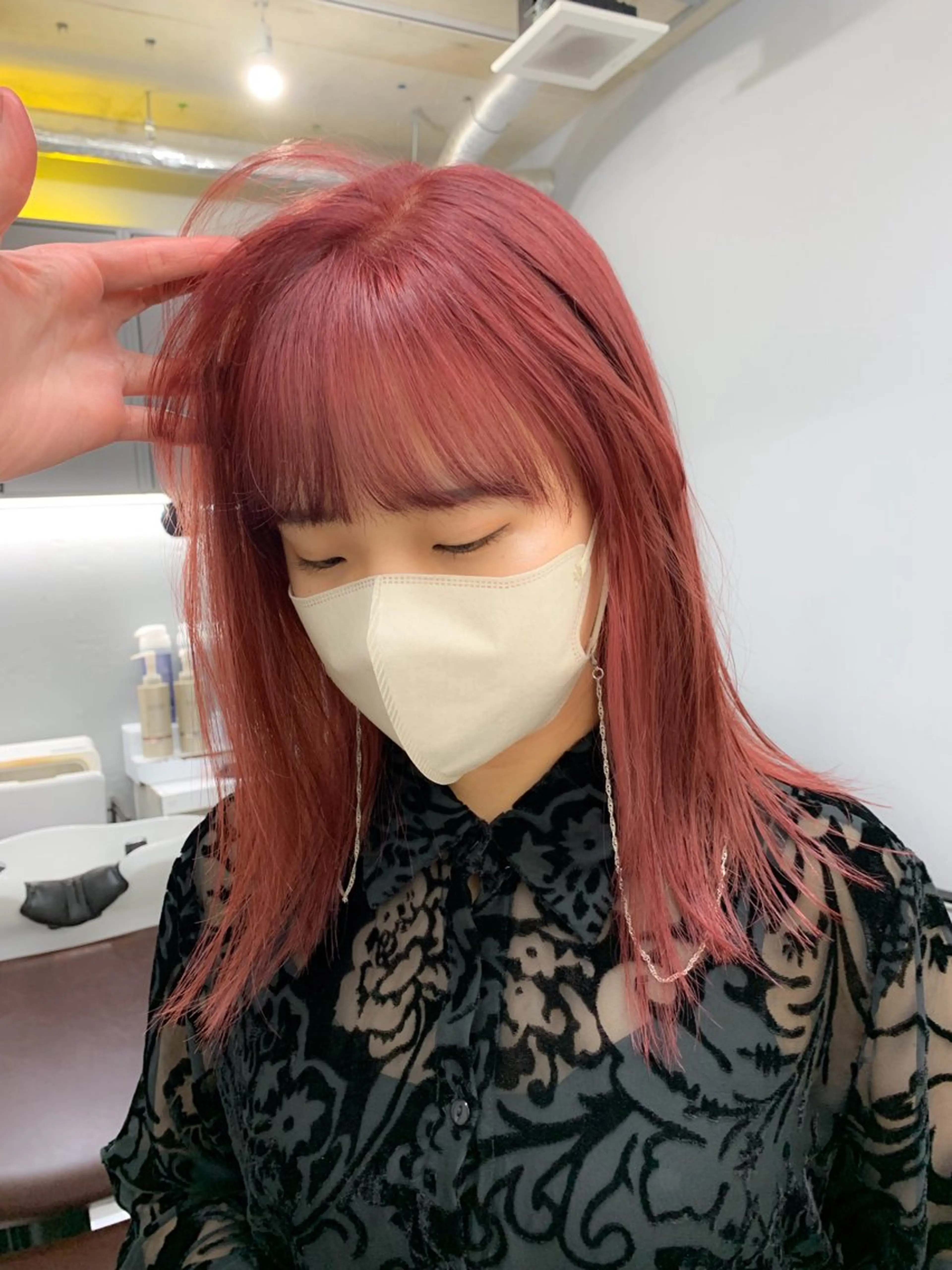 セミロング カラー ✨レイヤーカット 海外ヘア/原宿✨のヘアスタイル