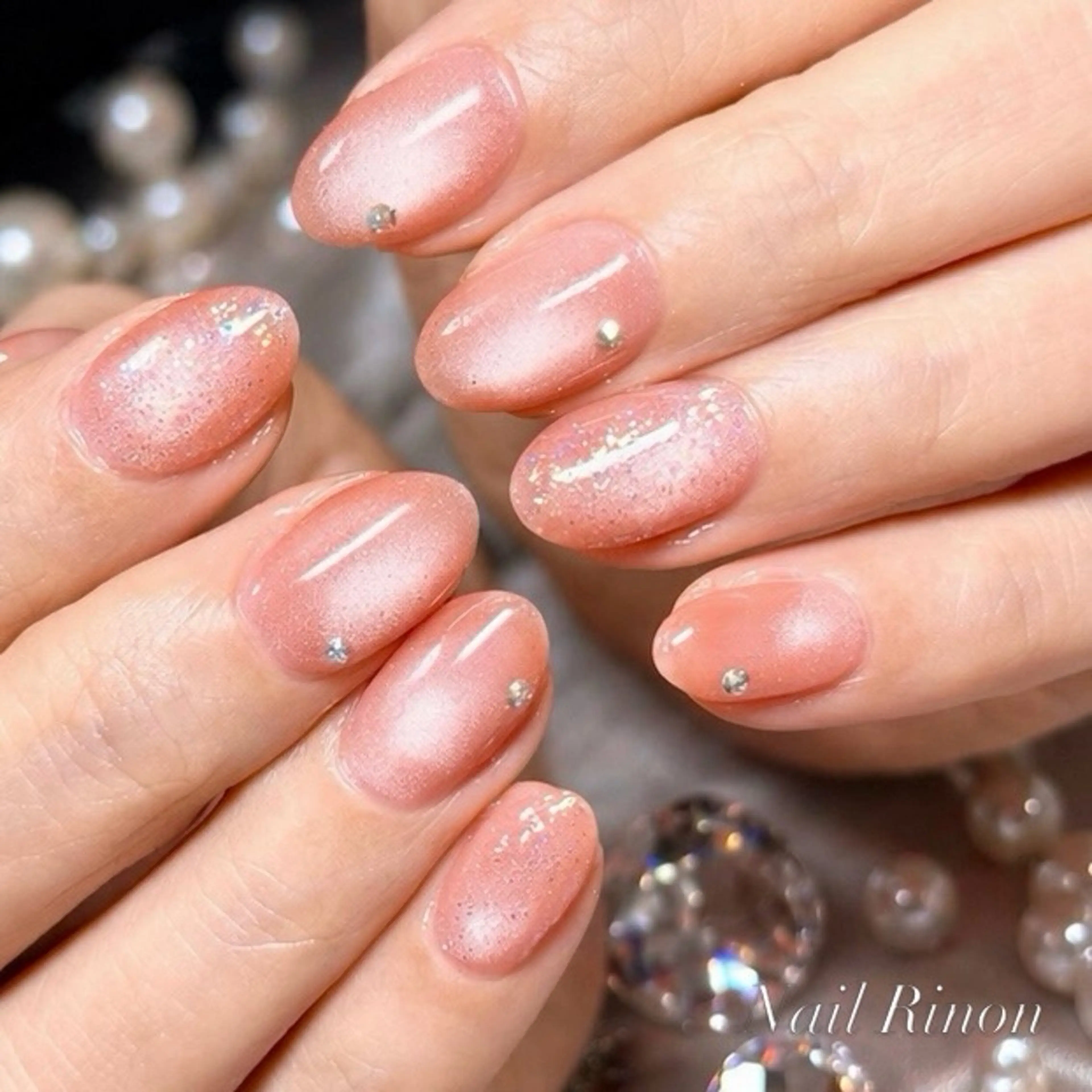 ネイル マグネットネイル ハンドネイル Nail Rinonのネイルデザイン