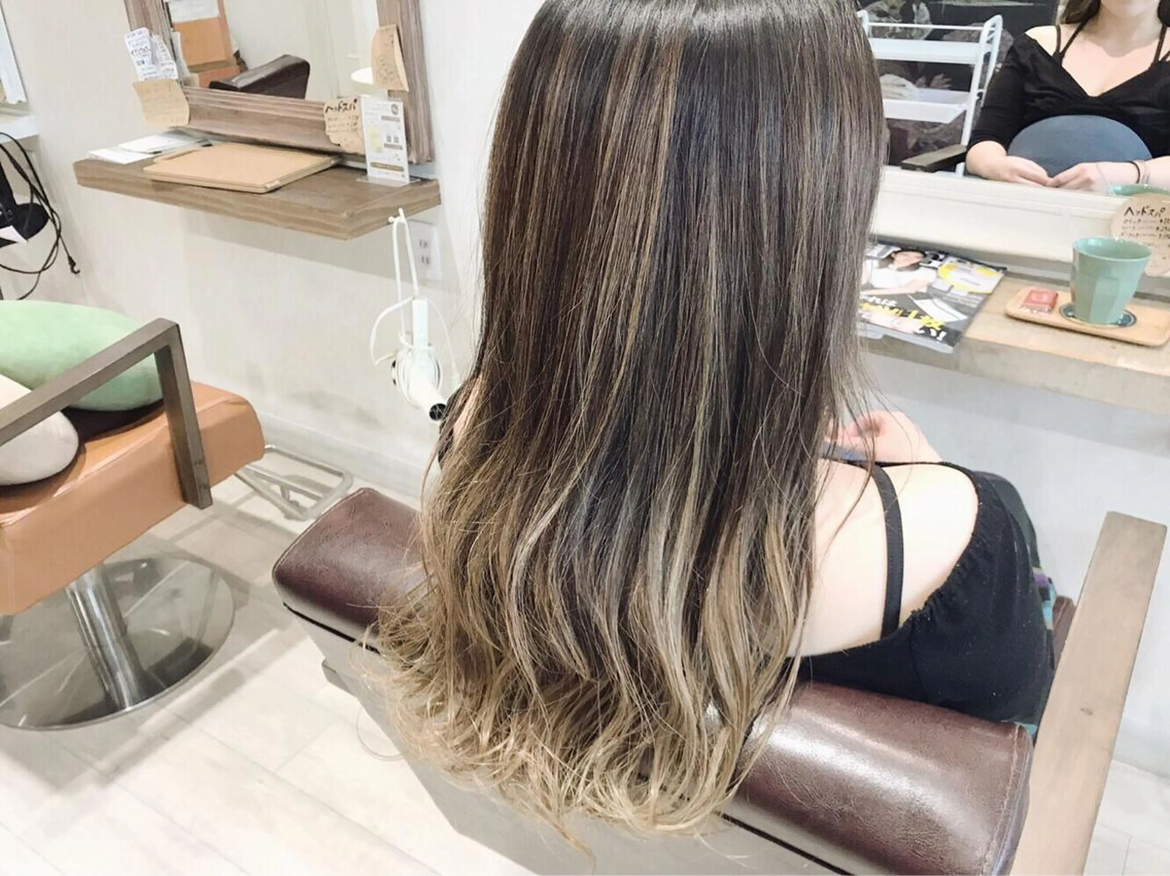 セミロング カラー 外国人風カラー メンズ指名多数!! SiLO 田島のヘアスタイル