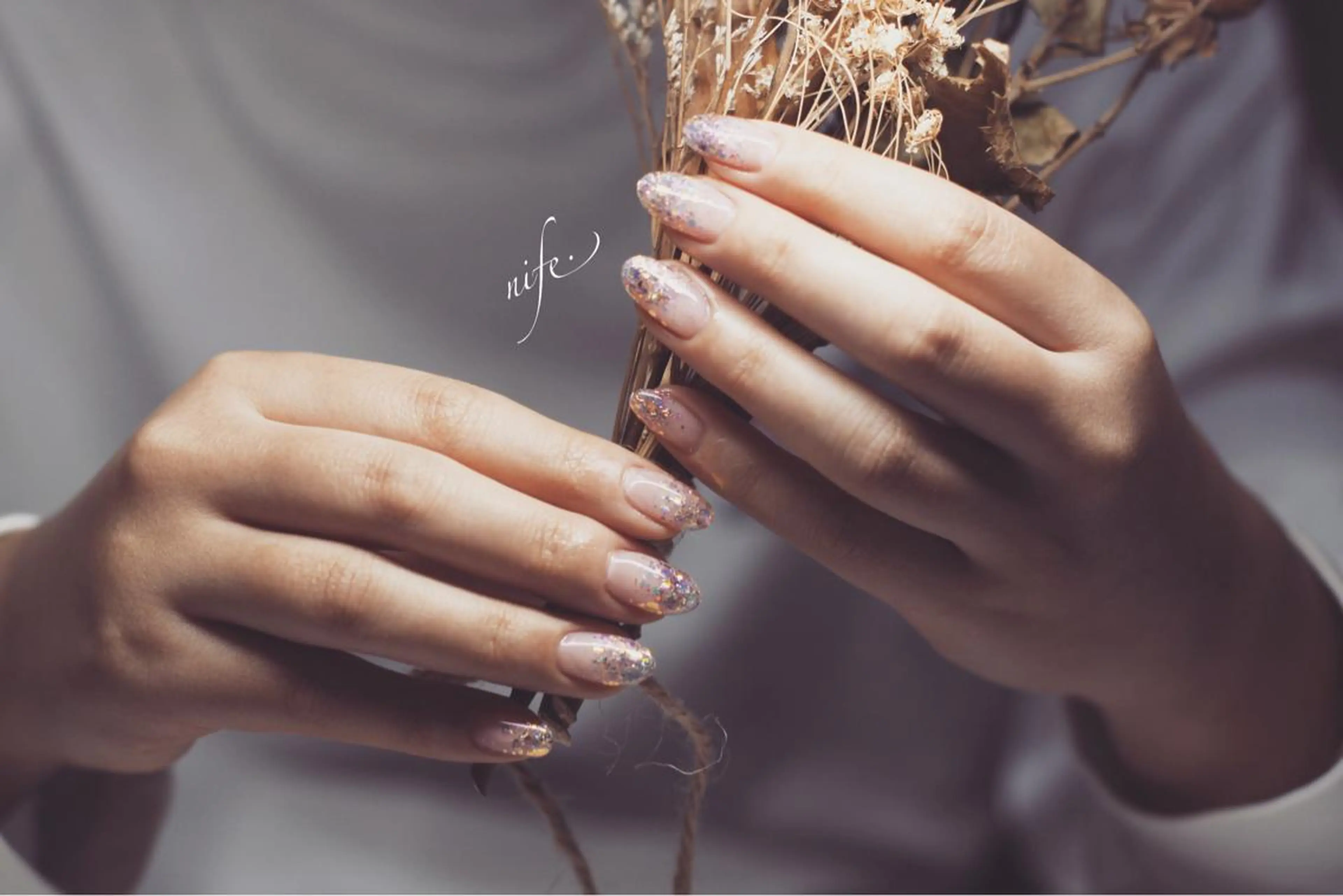 ネイル ジェルネイル atelier nife.のネイルデザイン