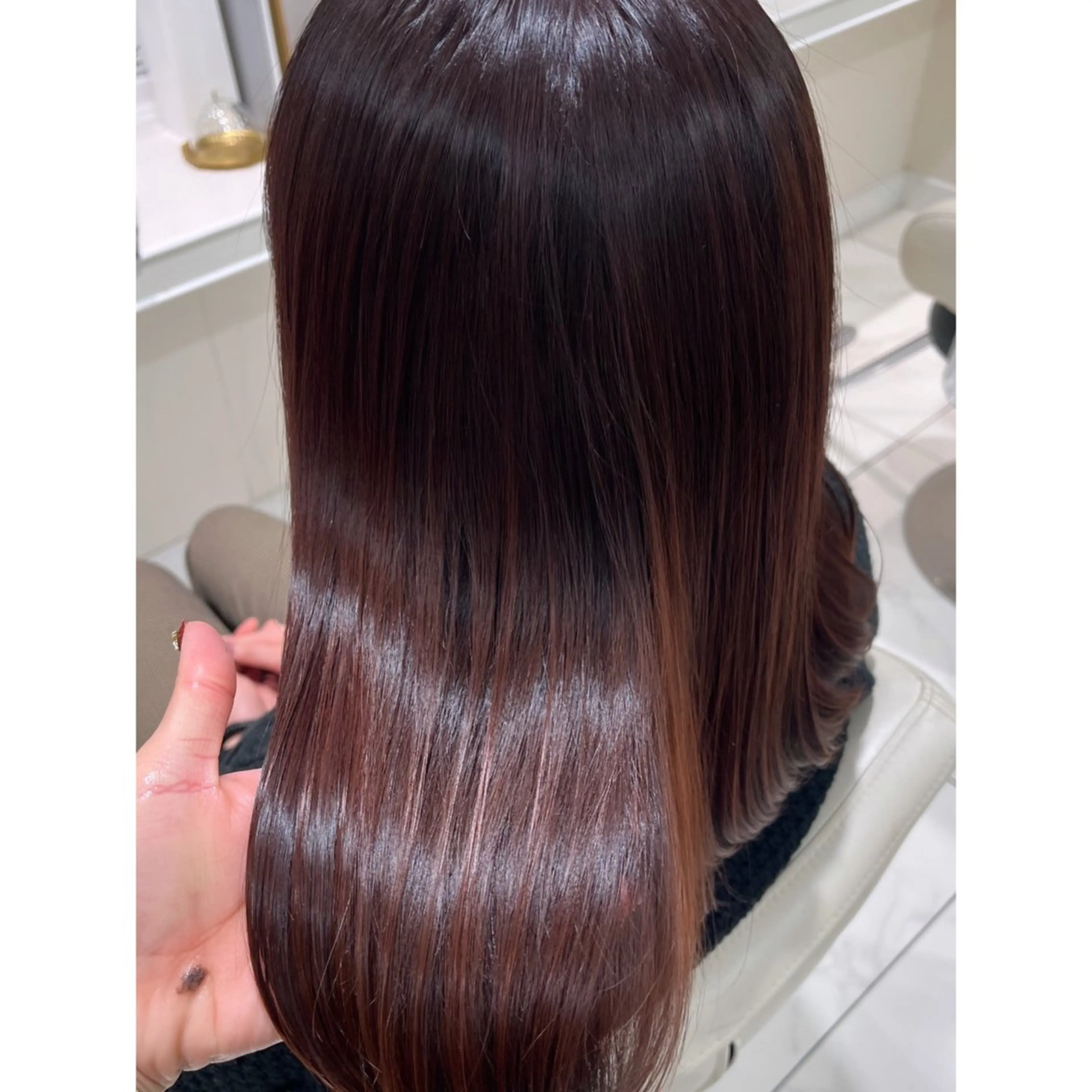 セミロング カラー ヘアカラー 韓国ヘア 🎀中川綾乃🎀のヘアスタイル