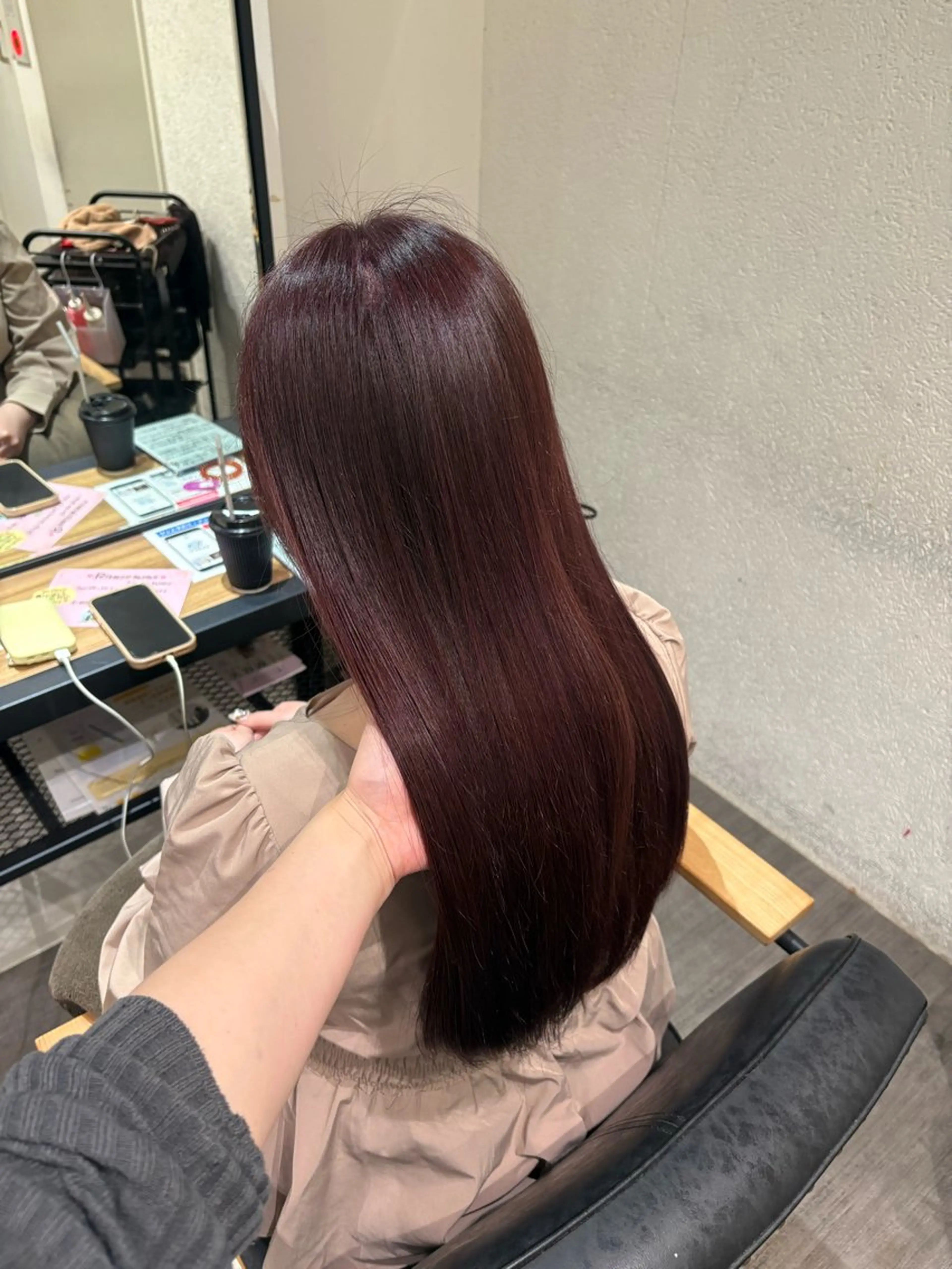 ロング ピンクブラウン nijika/ カラーリスト🫧のヘアスタイル