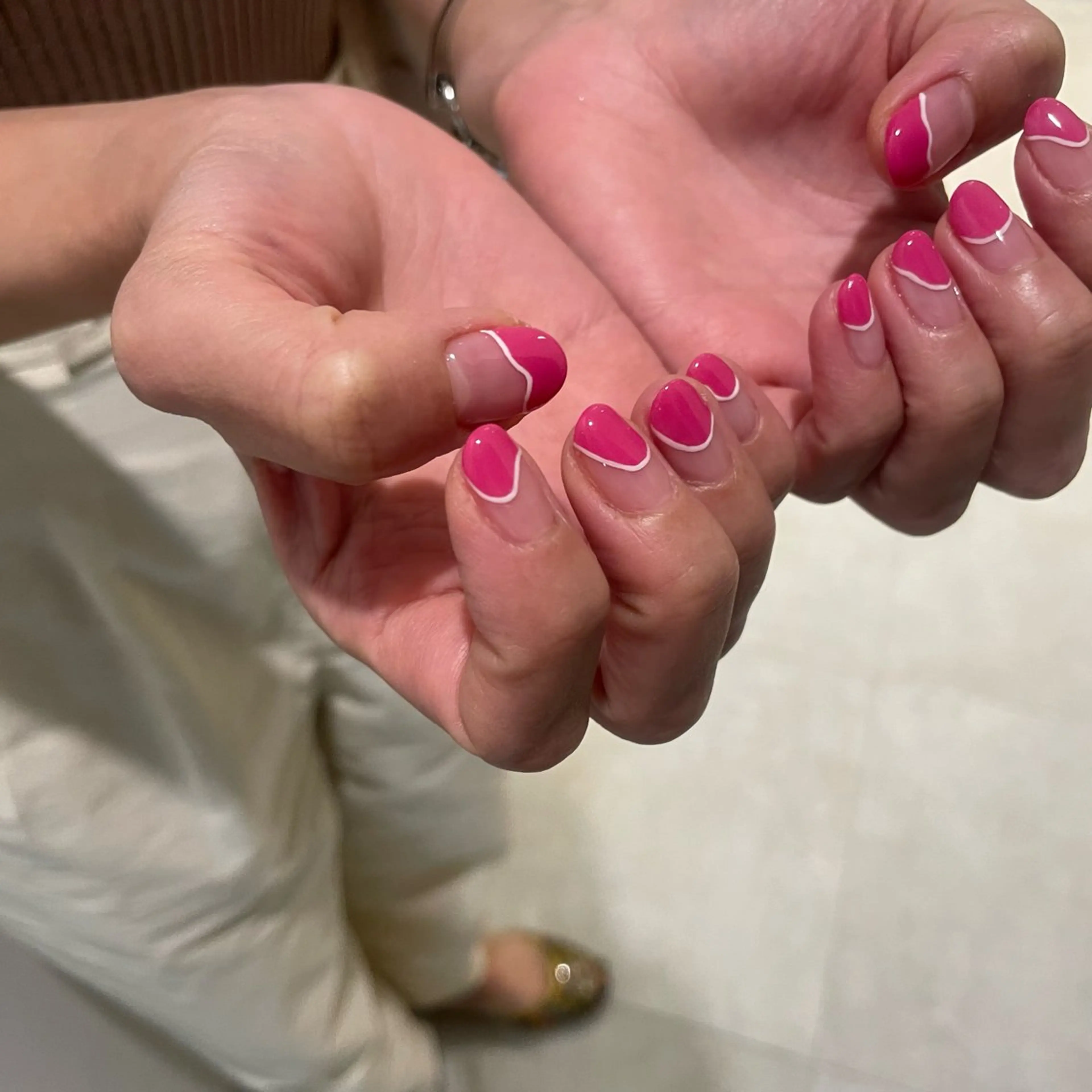 ネイル airi 🤍のネイルデザイン