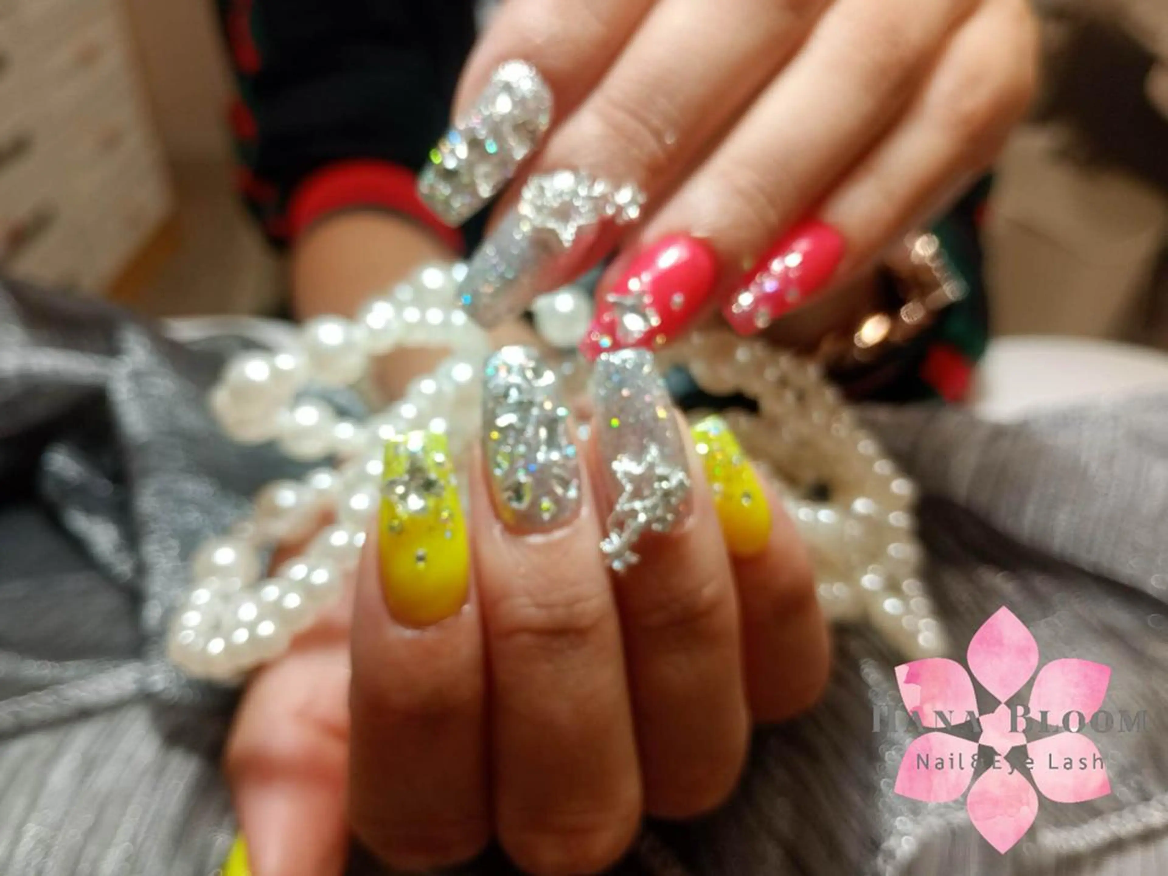 ネイル ガーリー 韓国ネイル ロングネイル 持ち込み リボン ハンドネイル ハンドケア Hana Bloom Nail💜Akiのネイルデザイン