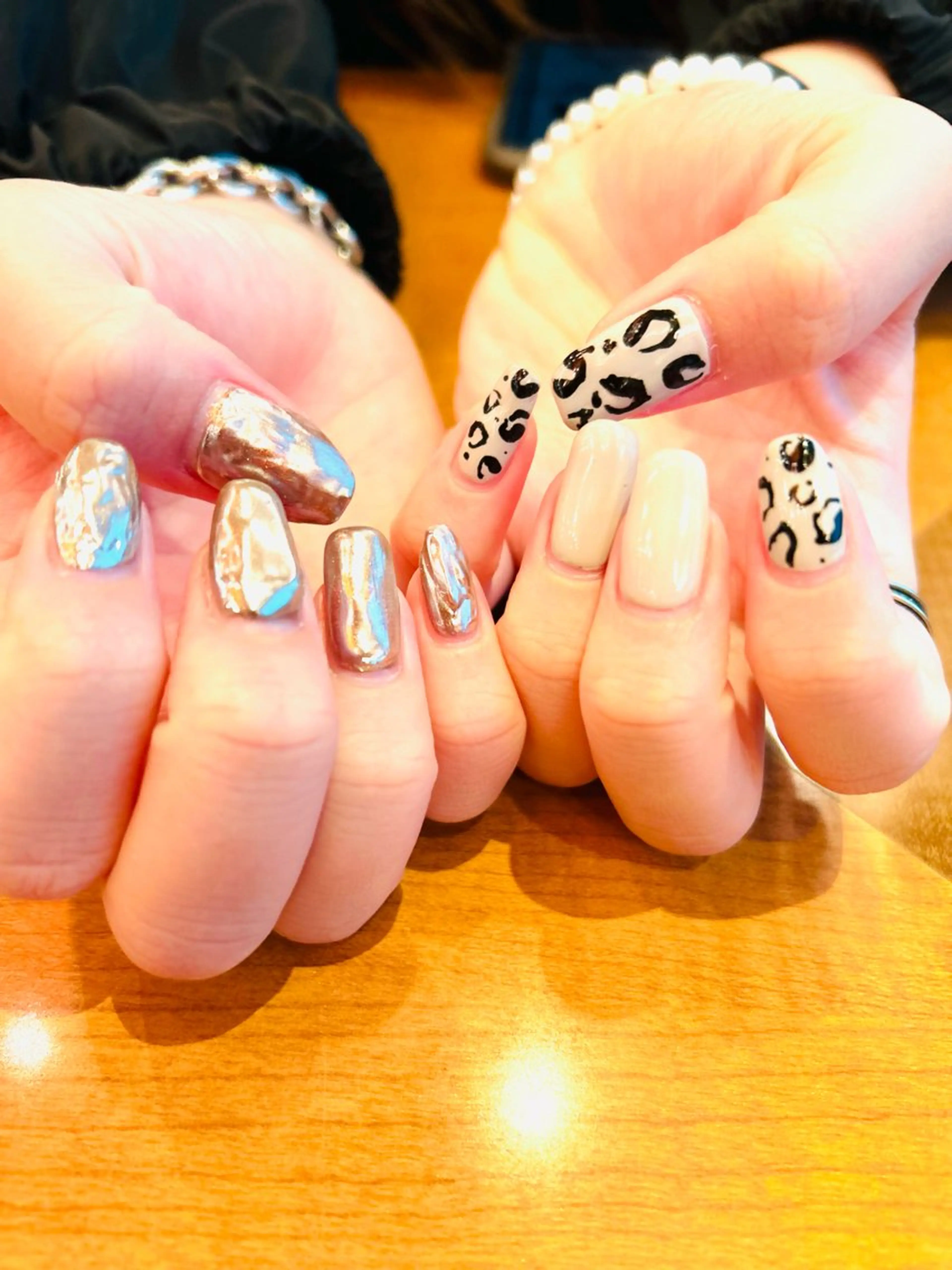 ネイル フラッシュネイル フットネイル フレンチネイル ラメ(グリッター) ラメグラデーション H3 hitoのネイルデザイン