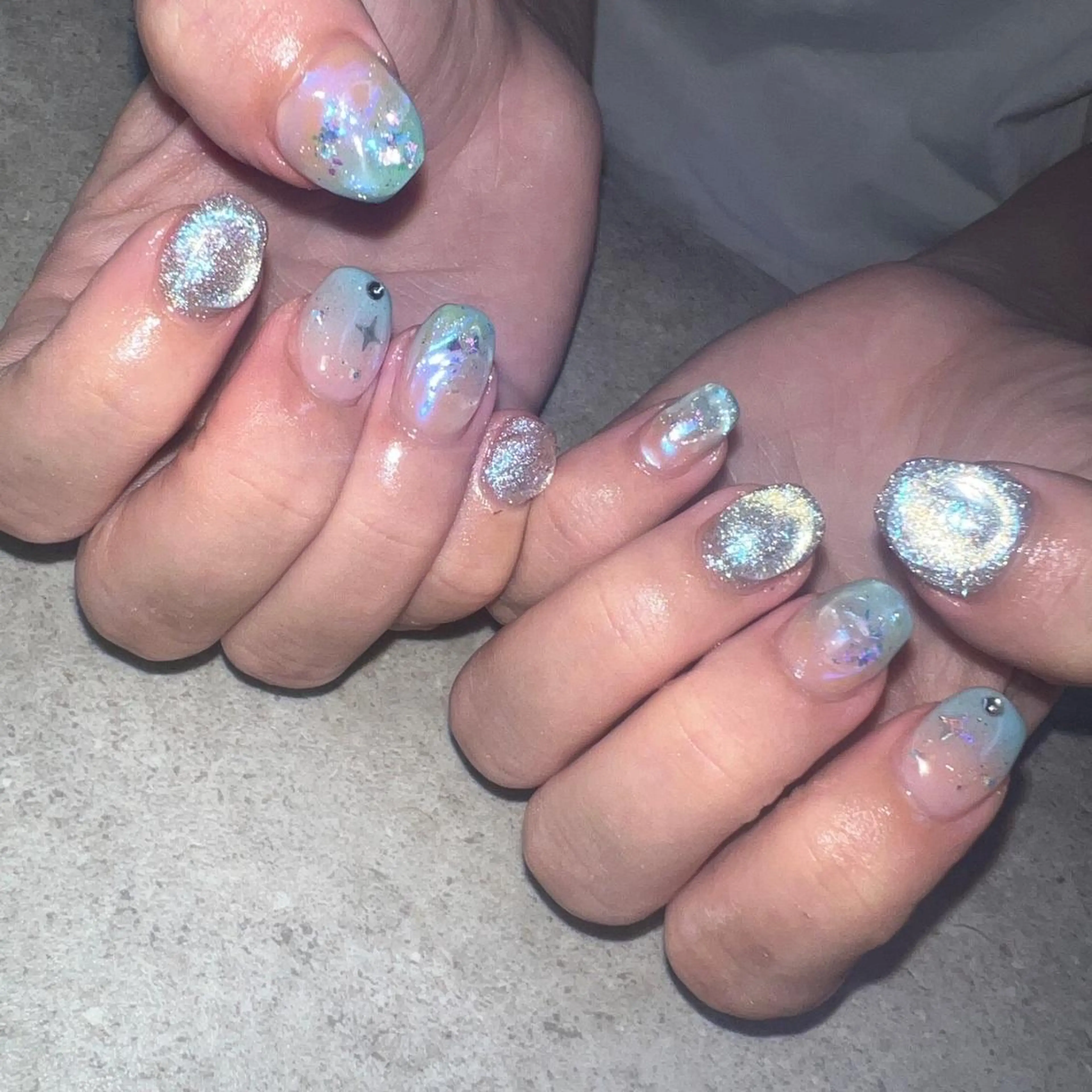 ネイル アートネイル マグネットネイル ハンドネイル ハンドケア Allma Nailのネイルデザイン