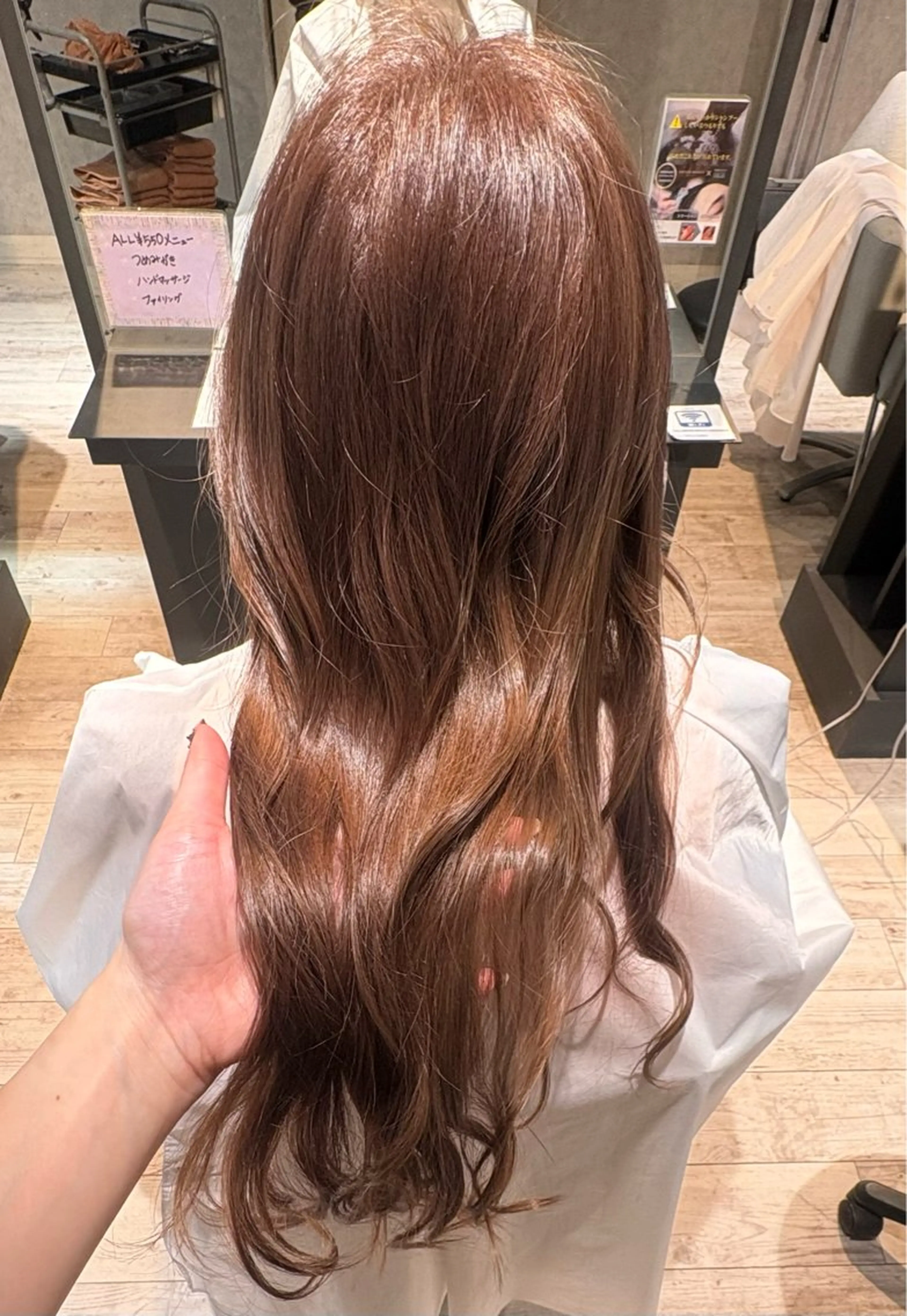 カラー ブリーチ ブラウンカラー マロンブラウン みやもと しんのヘアスタイル