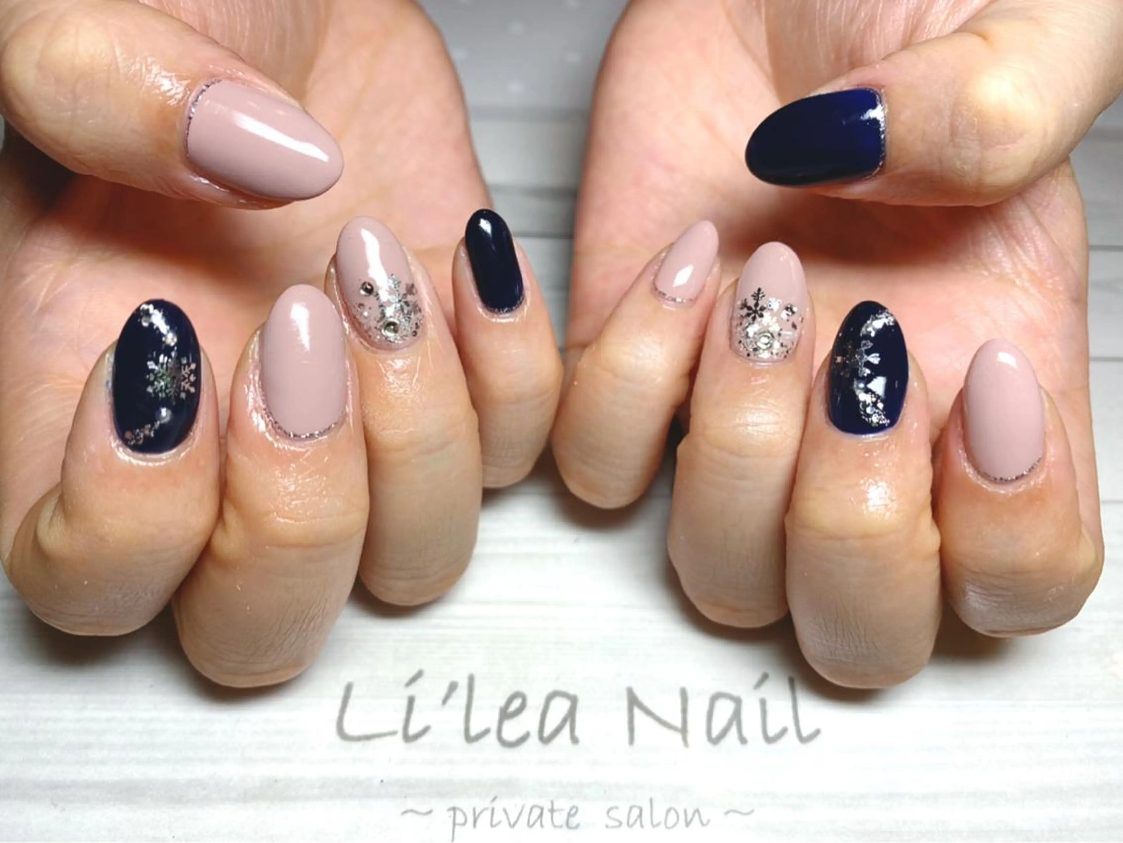 ネイル Li'leaNail AINAのネイルデザイン