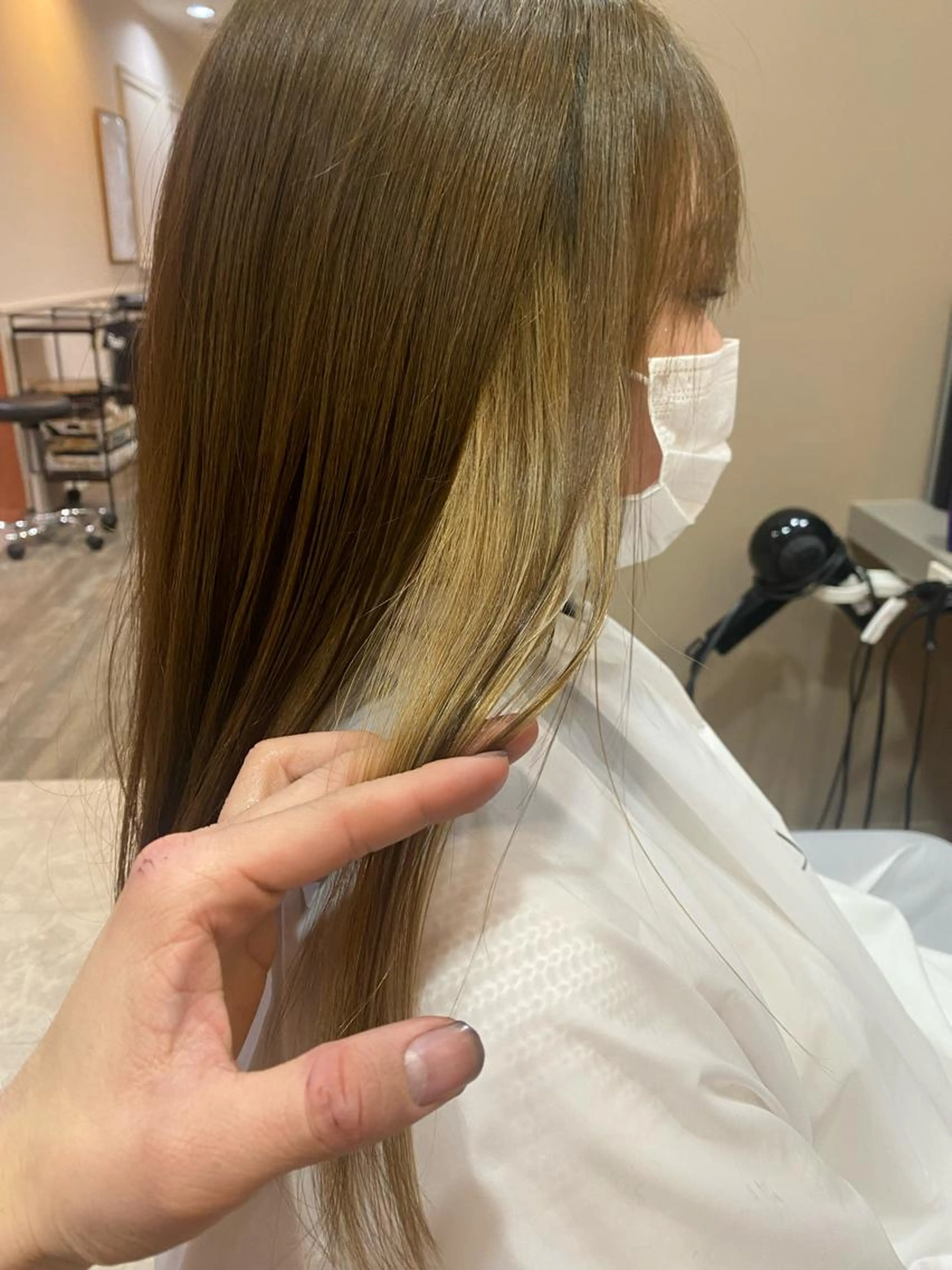 オシャレ可愛い✨さりげなく見せるインナーカラー+全体カラー🎨の写真