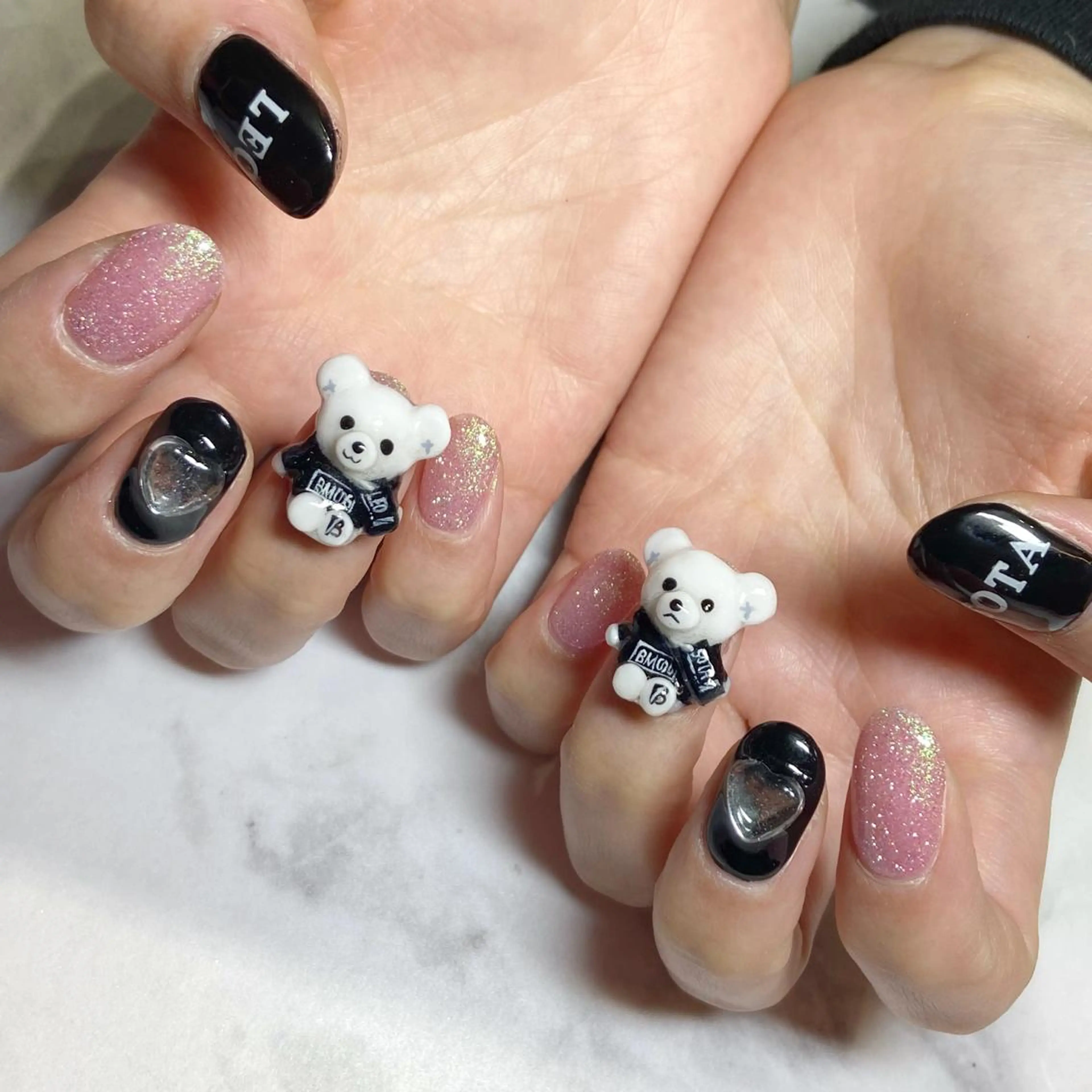 ネイル ジェルネイル ハンドネイル YUN 💅のネイルデザイン