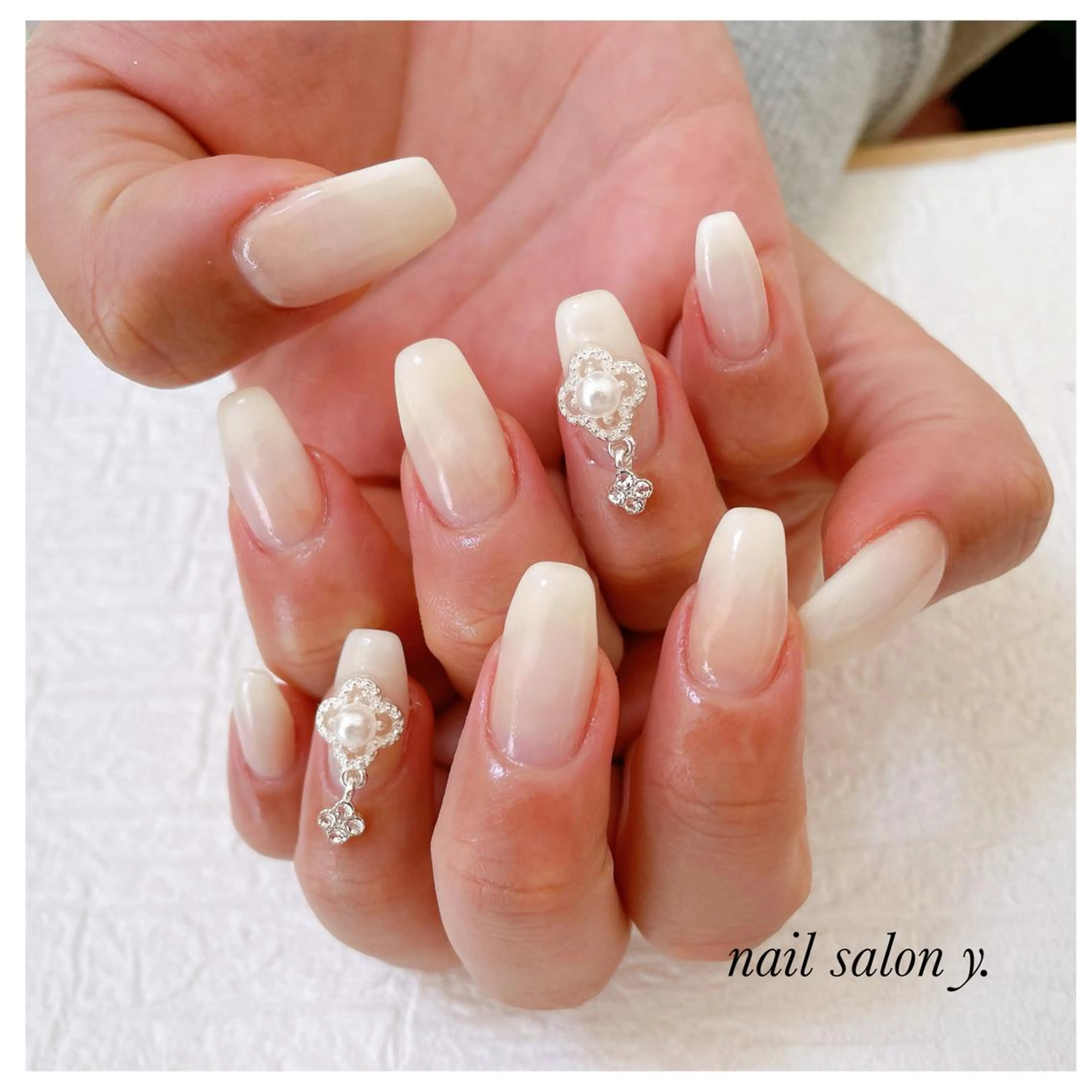 ネイル nailsalon y.のネイルデザイン