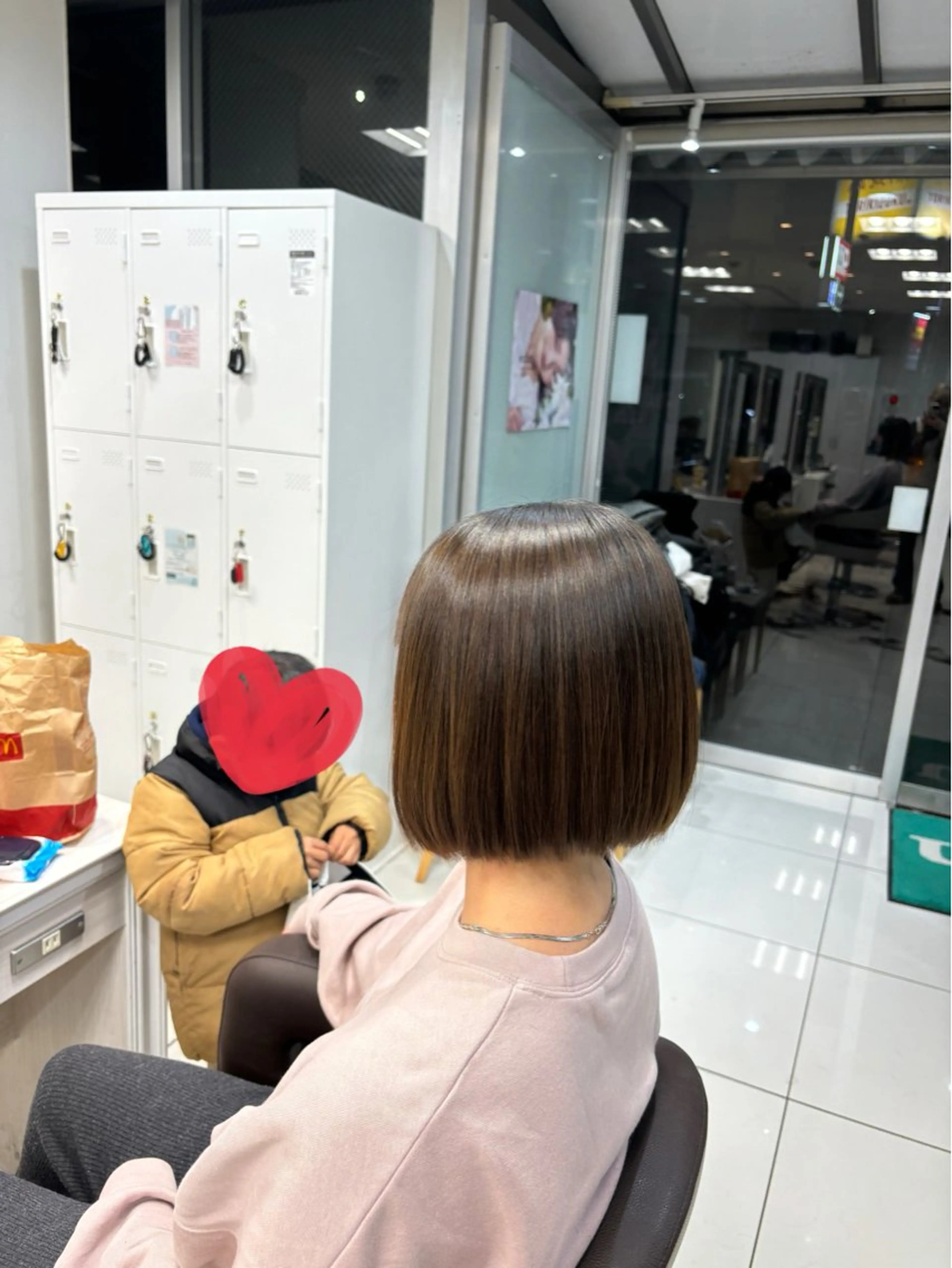ショート カット 丸山 萌愛のヘアスタイル