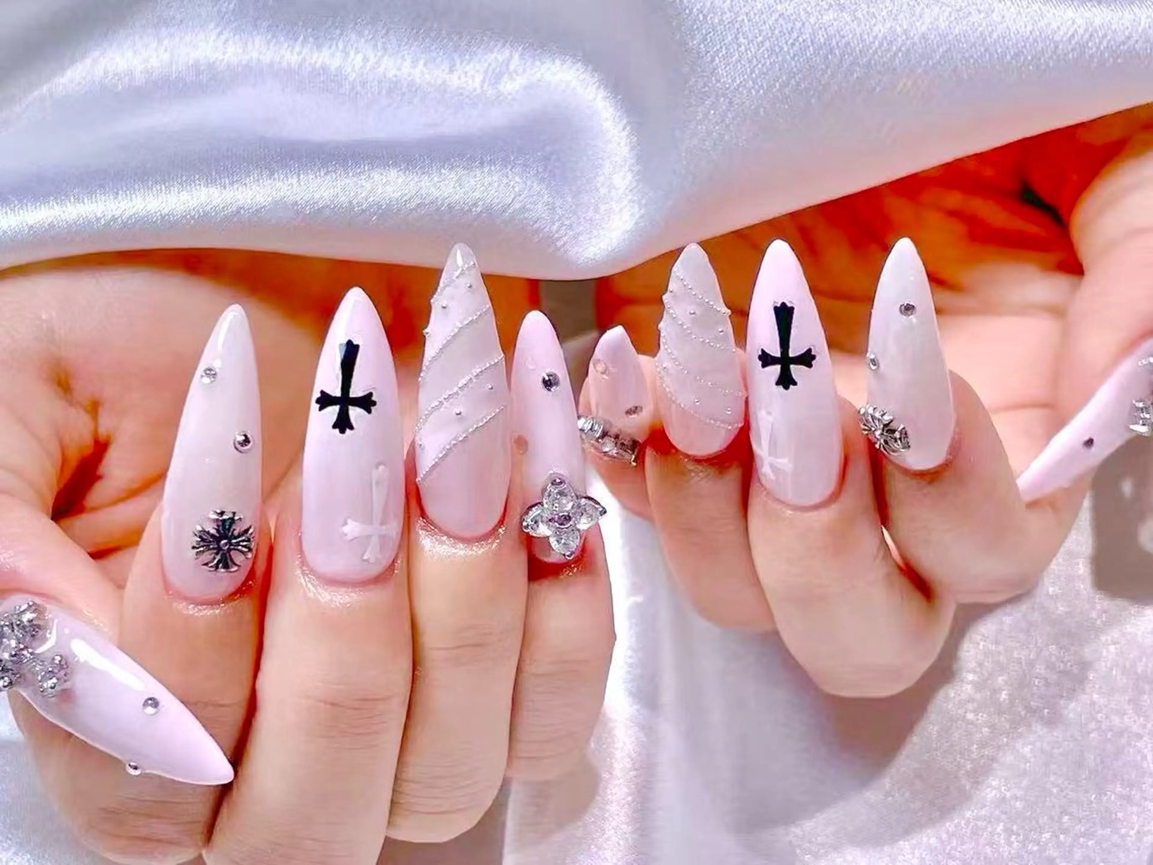 ネイル ハンドネイル リン リンのネイルデザイン