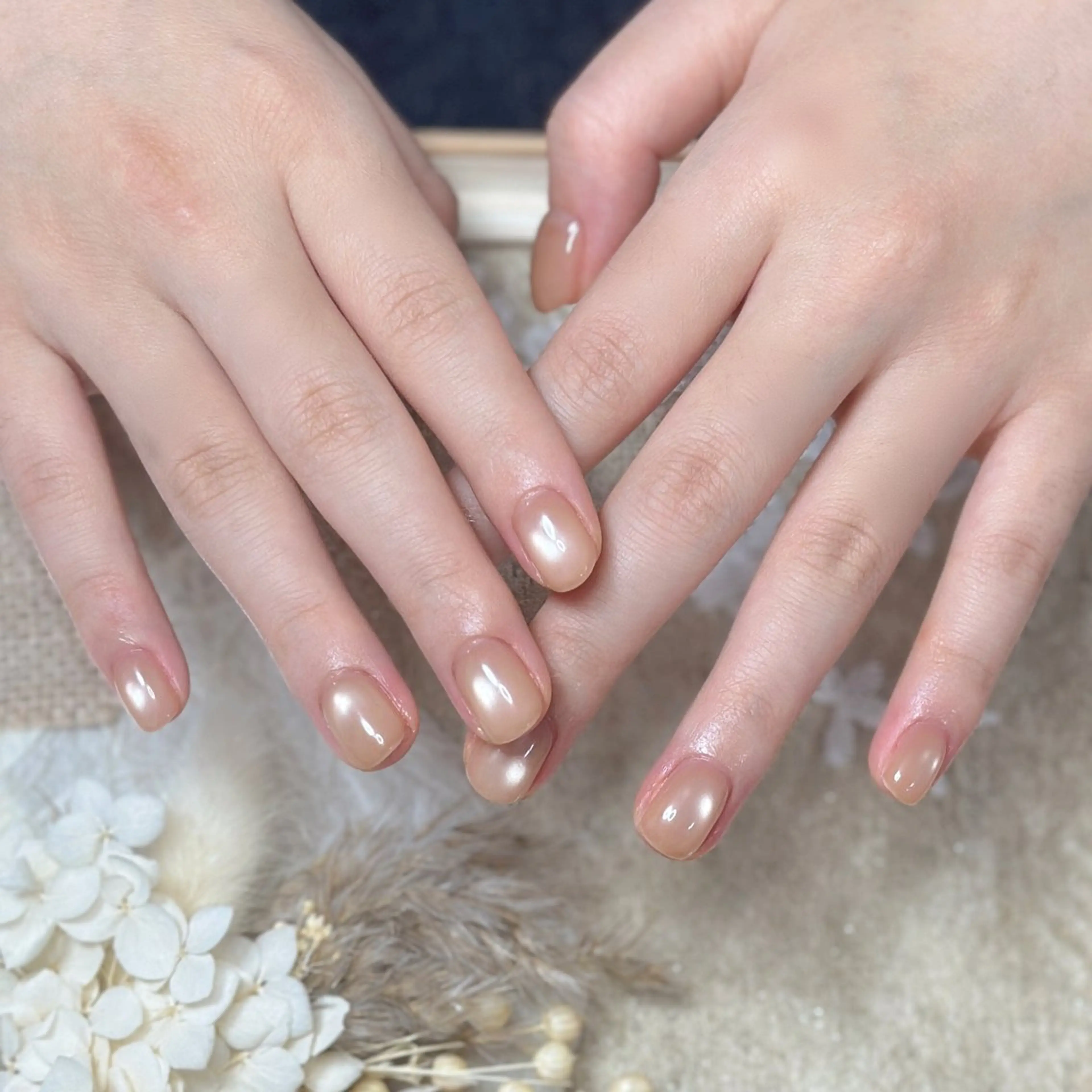 ネイル アートネイル オーロラネイル チークネイル フレンチネイル ガラスフレンチ 🎀YooLi Nail salonのネイルデザイン