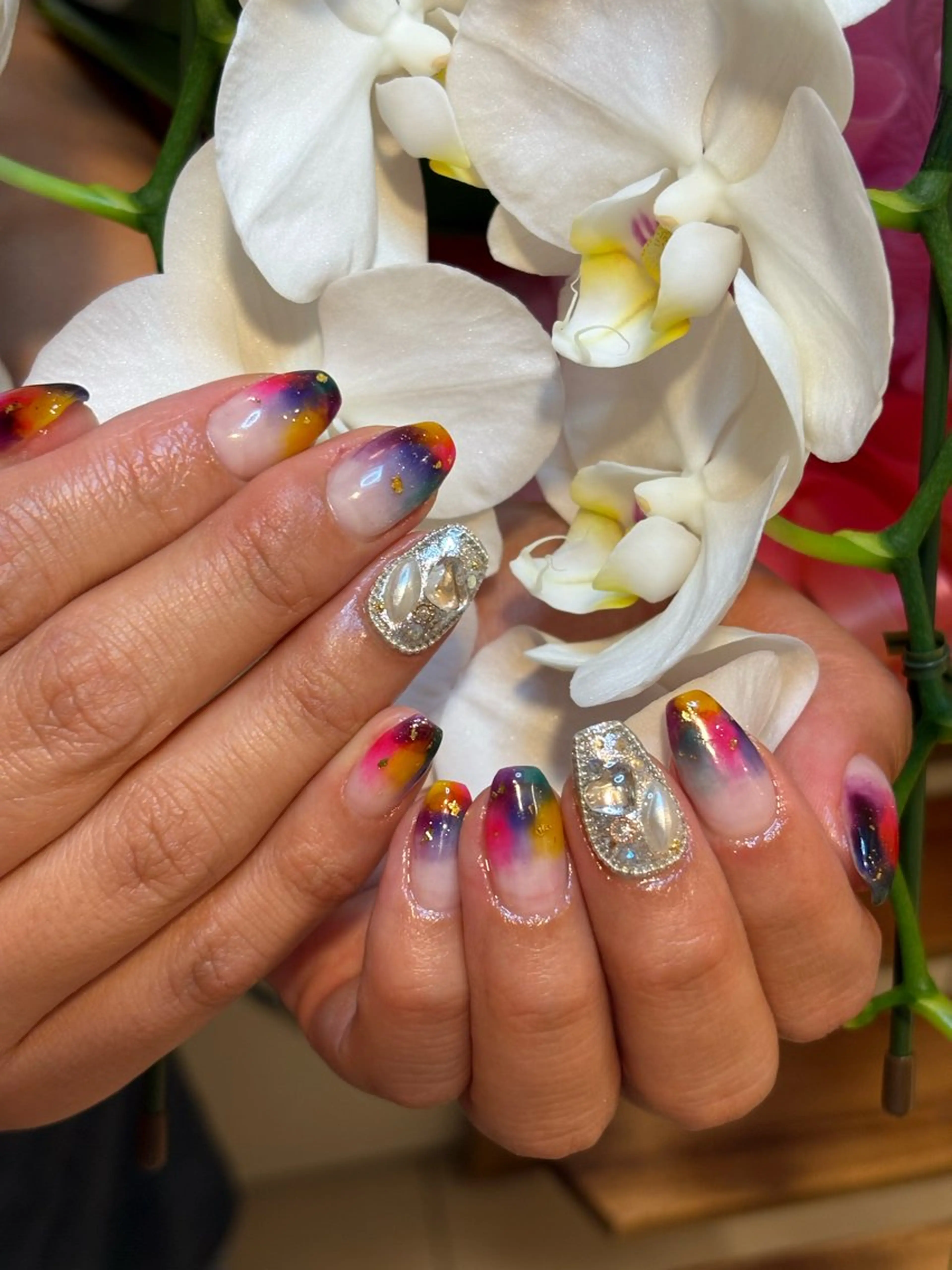 ミディアム え まのネイルデザイン