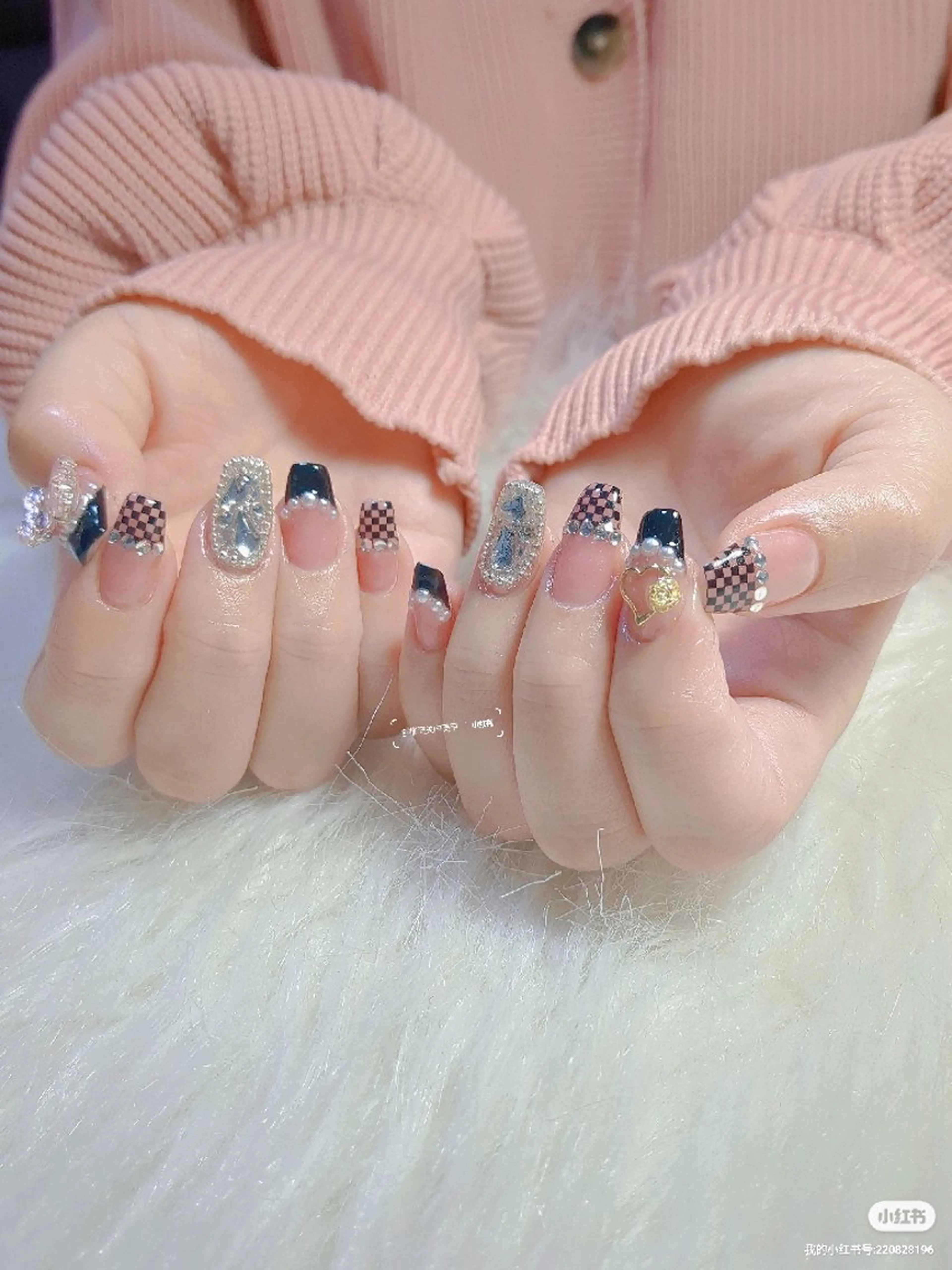 ネイル ハンドネイル 横浜市中区曙町 E·U·Bネイルのネイルデザイン