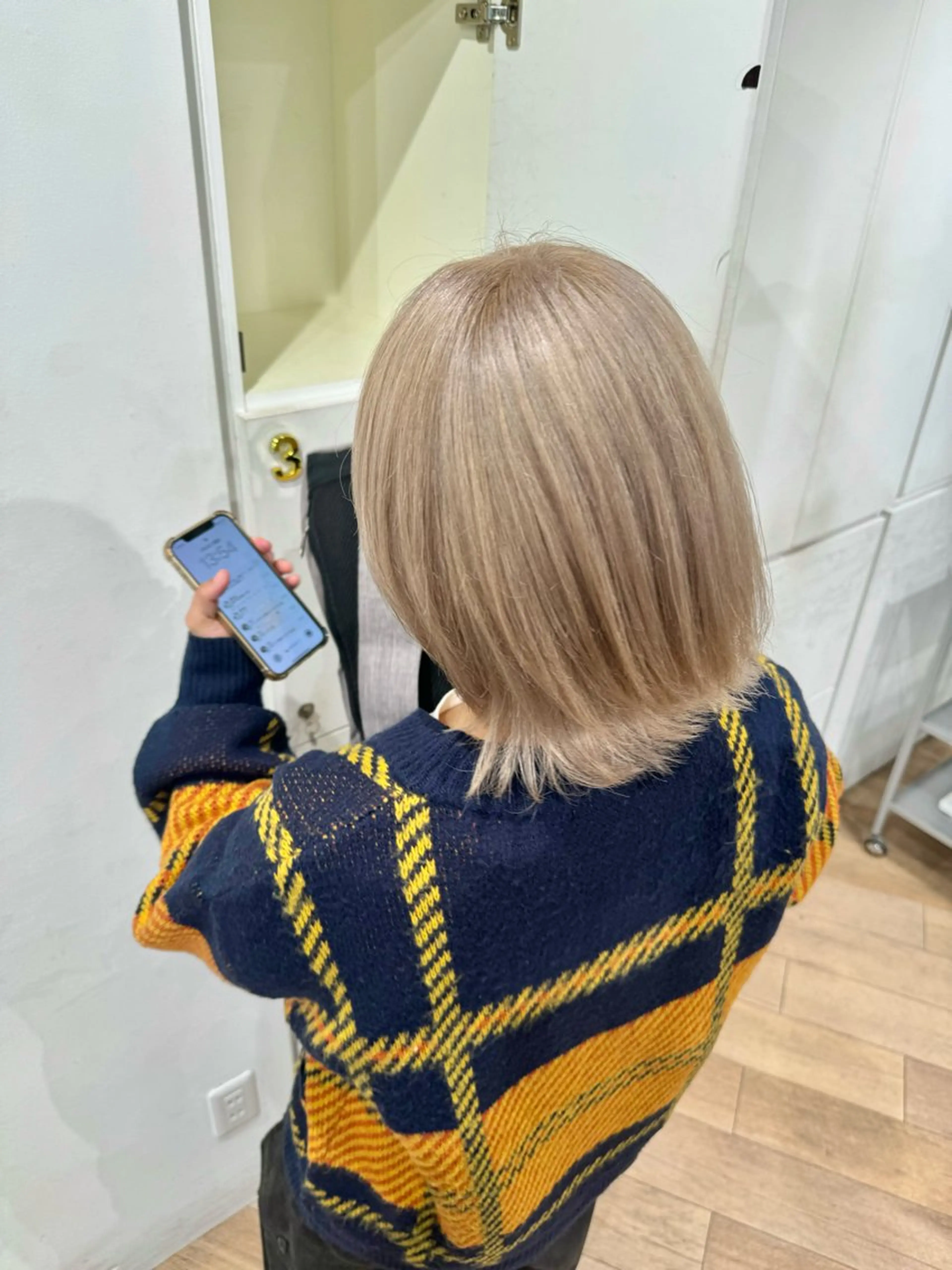 ミディアム カラー 立川/レイヤー/ 複雑履歴/ 西川翔真のヘアスタイル