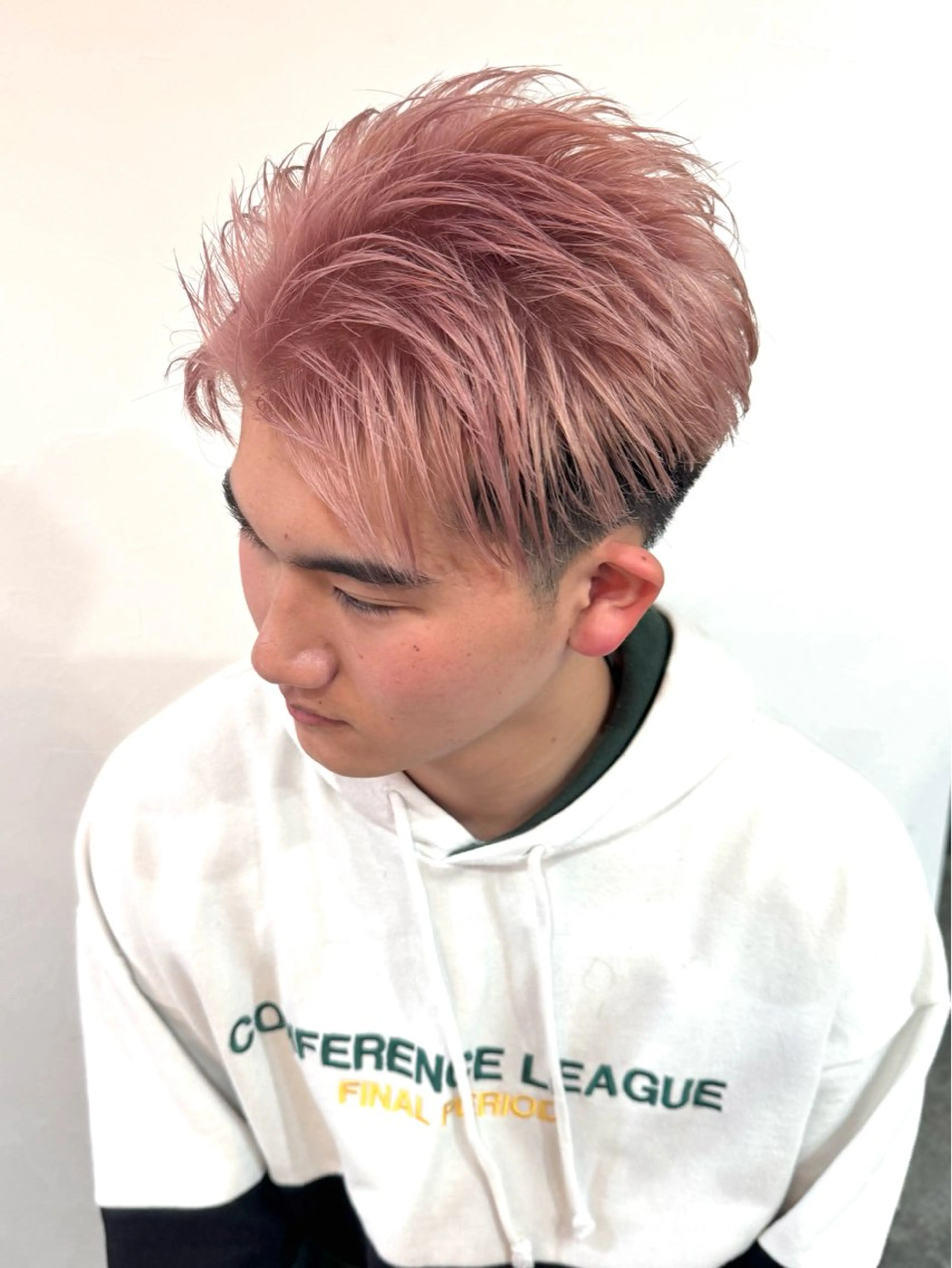 カラー メンズ AKI 🐉のヘアスタイル