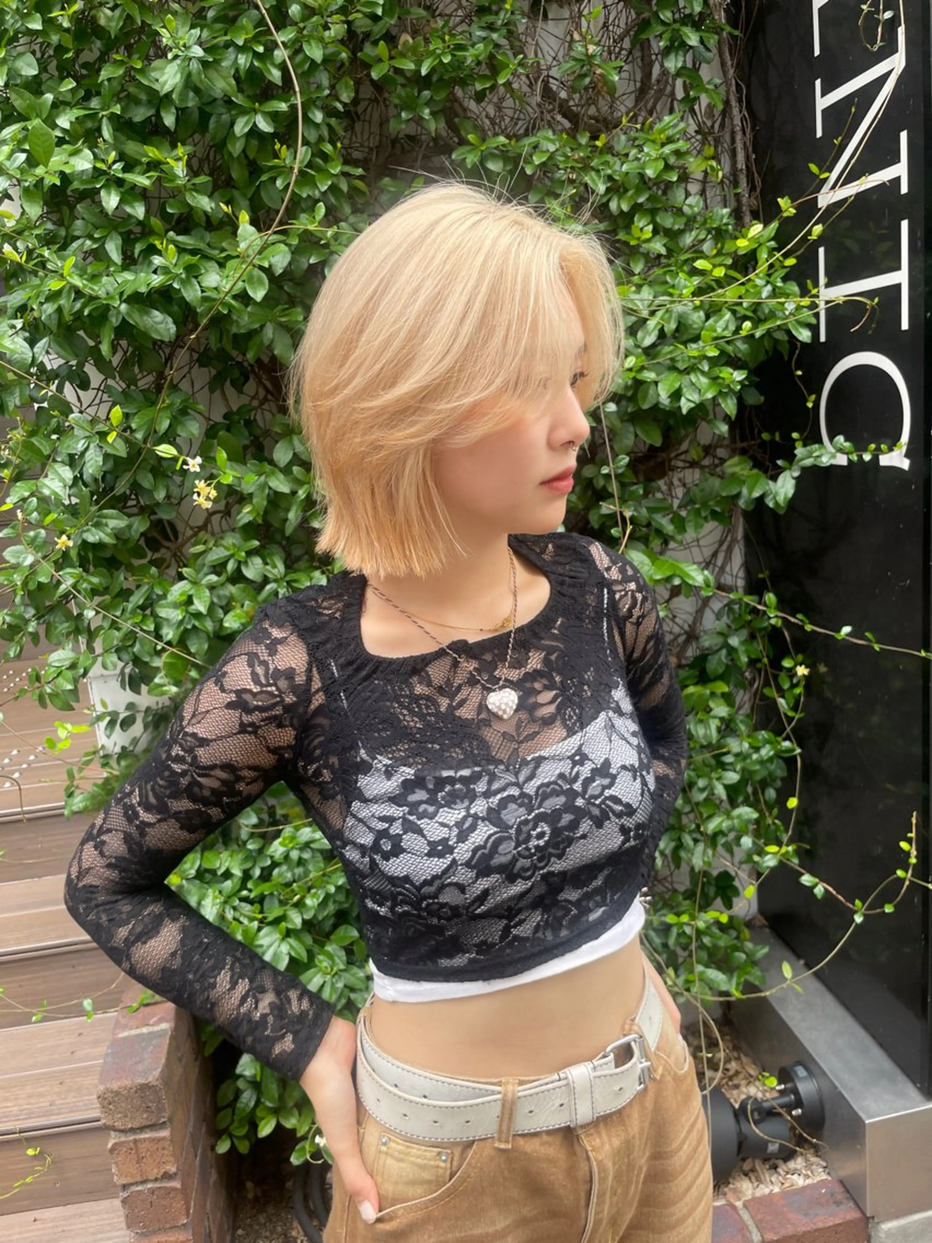 ショート 海外レイヤー/赤み 消しカラー/上原聖奈のヘアスタイル