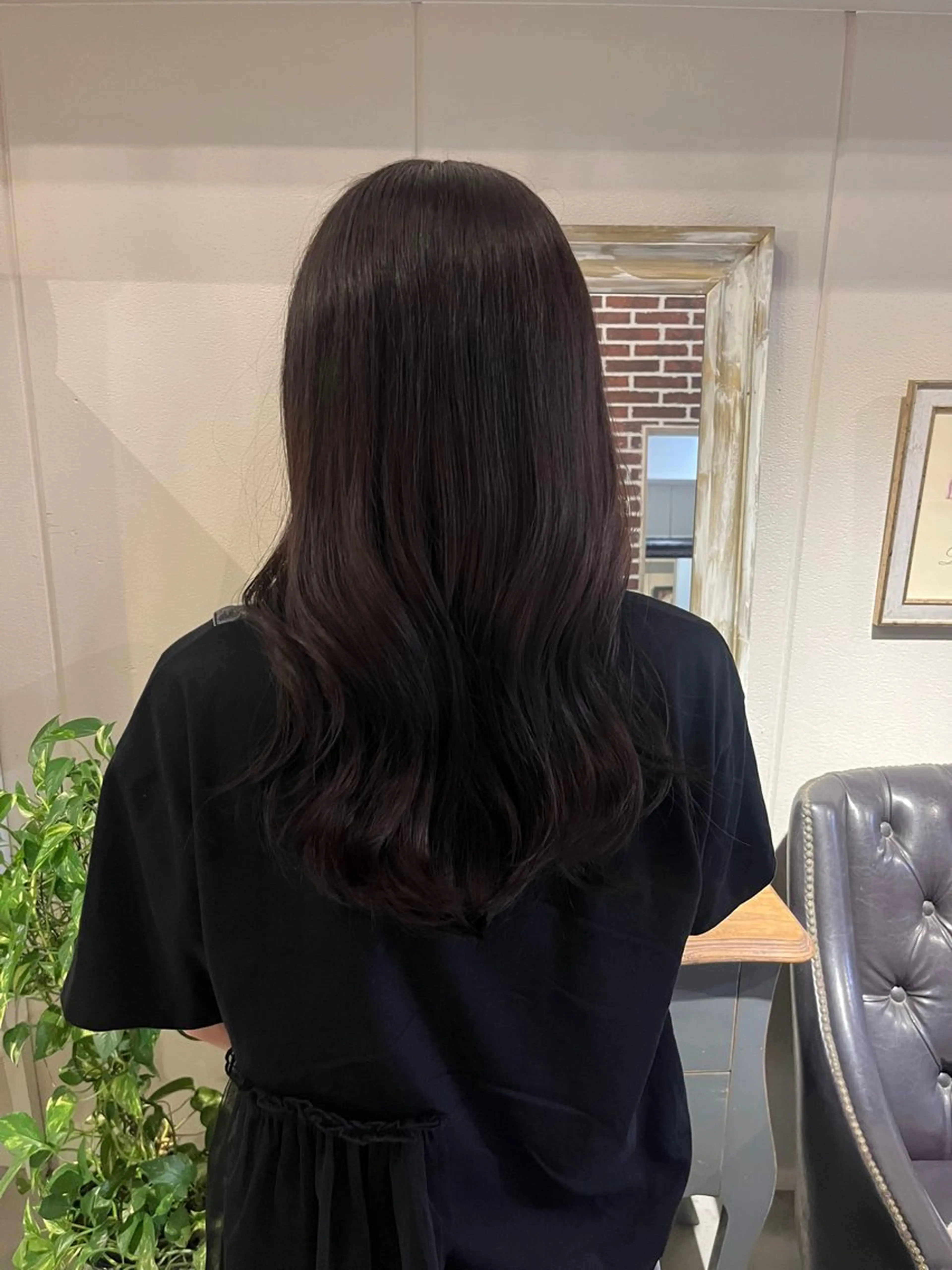 カラー ブラウンカラー ラベンダーカラー ヘアカラー トリートメント イイダ ヒナのヘアスタイル