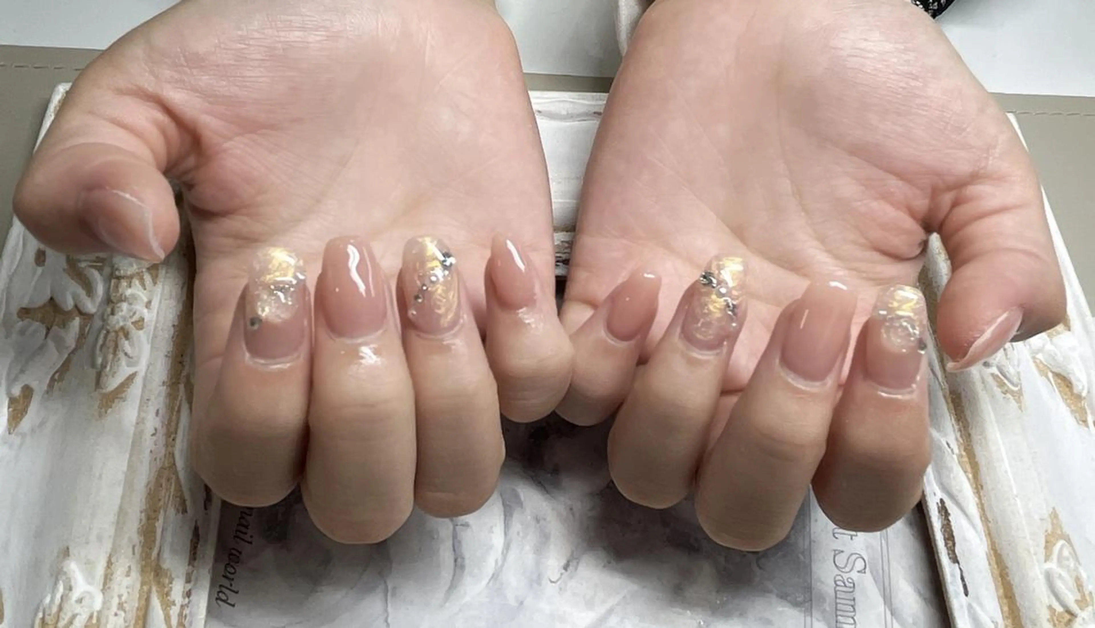 ネイル AB マツエクネイルサロンのネイルデザイン