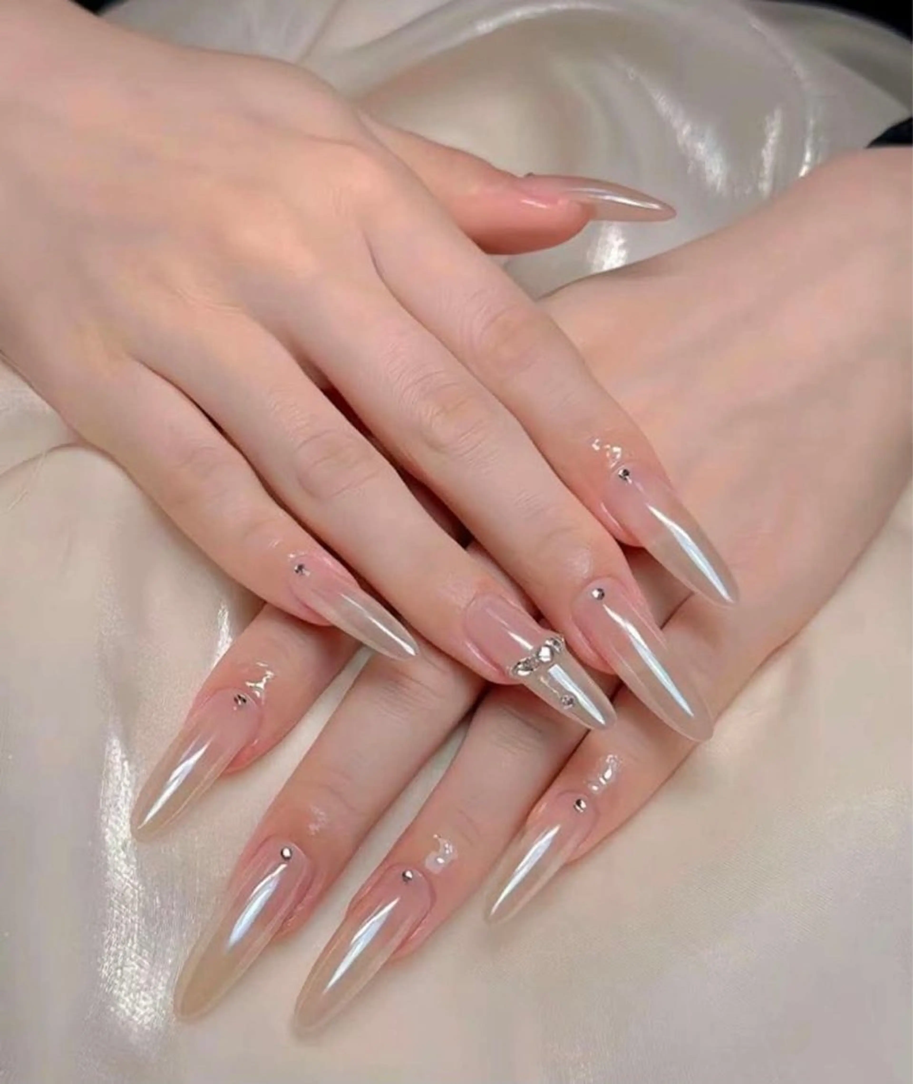 ネイル SARIMIA 💅💅のネイルデザイン