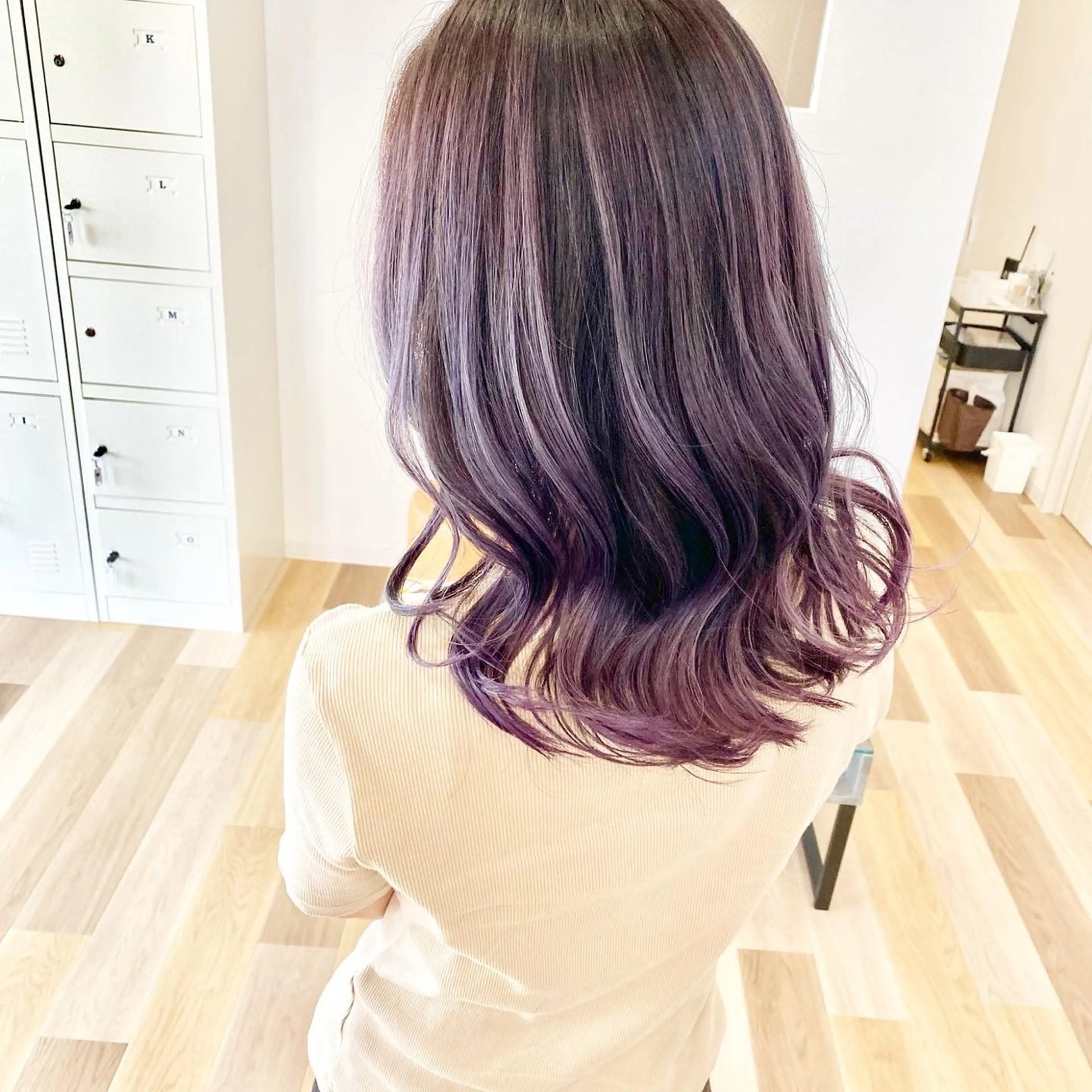 セミロング カット ヘアカラー トリートメント ケアブリーチ 黒瀬有汰のヘアスタイル