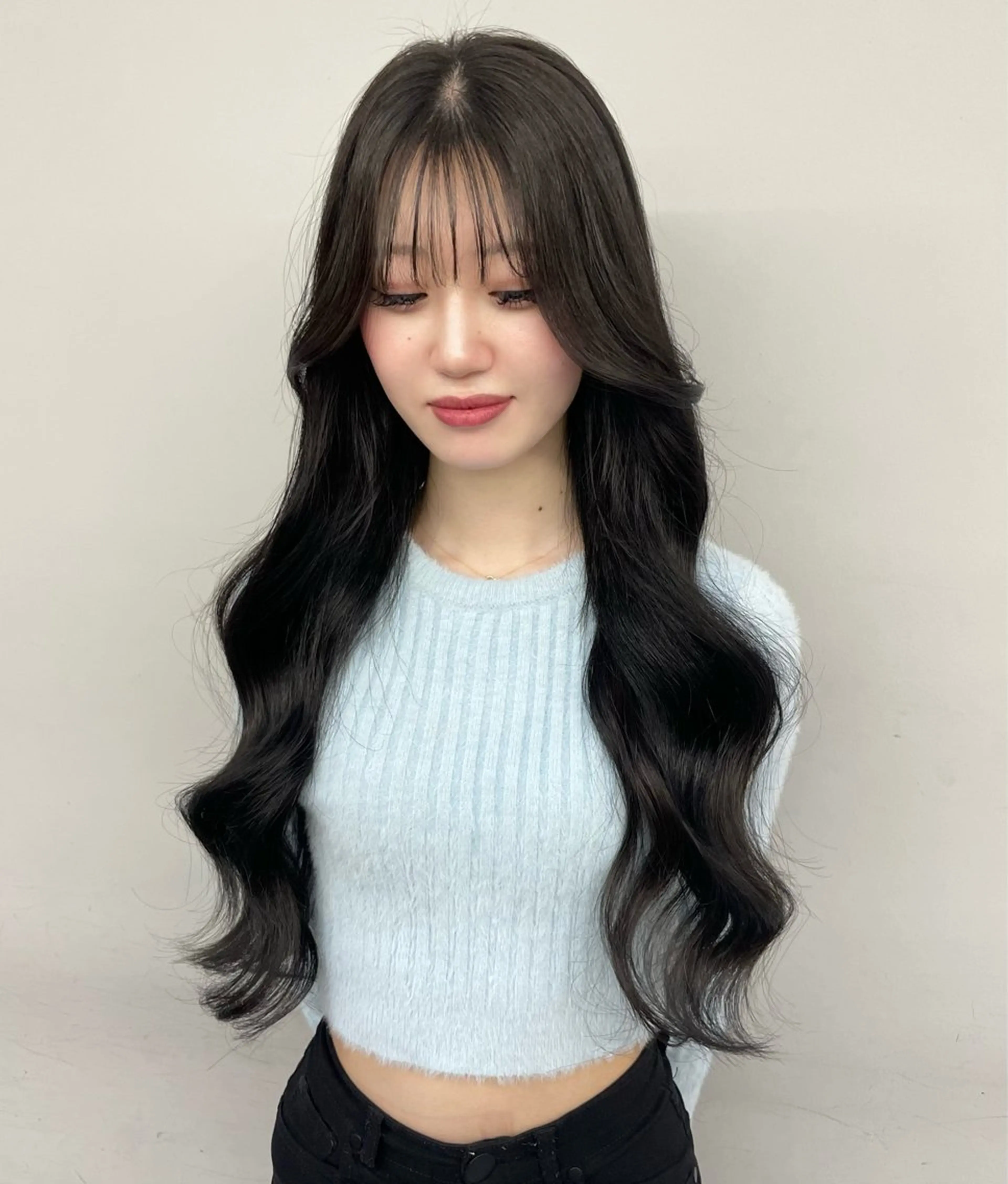 ロング ヘアカラー 艶カラー♡クール トレンドヘア♡アユミのヘアスタイル