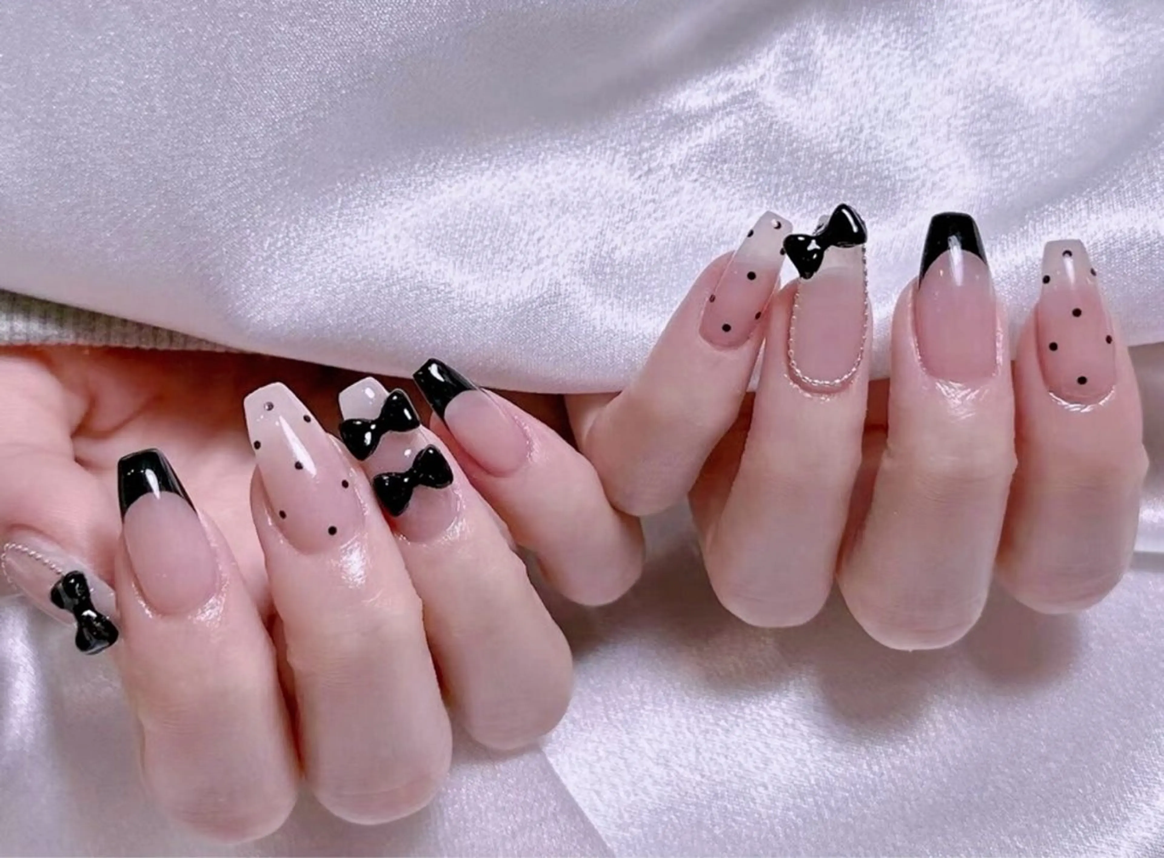 ネイル オーロラネイル フットネイル フレンチネイル ジェルネイル ガーリー ハンドネイル ╹◡╹Mimoミモ Eye&Nailのマツエク・マツパデザイン