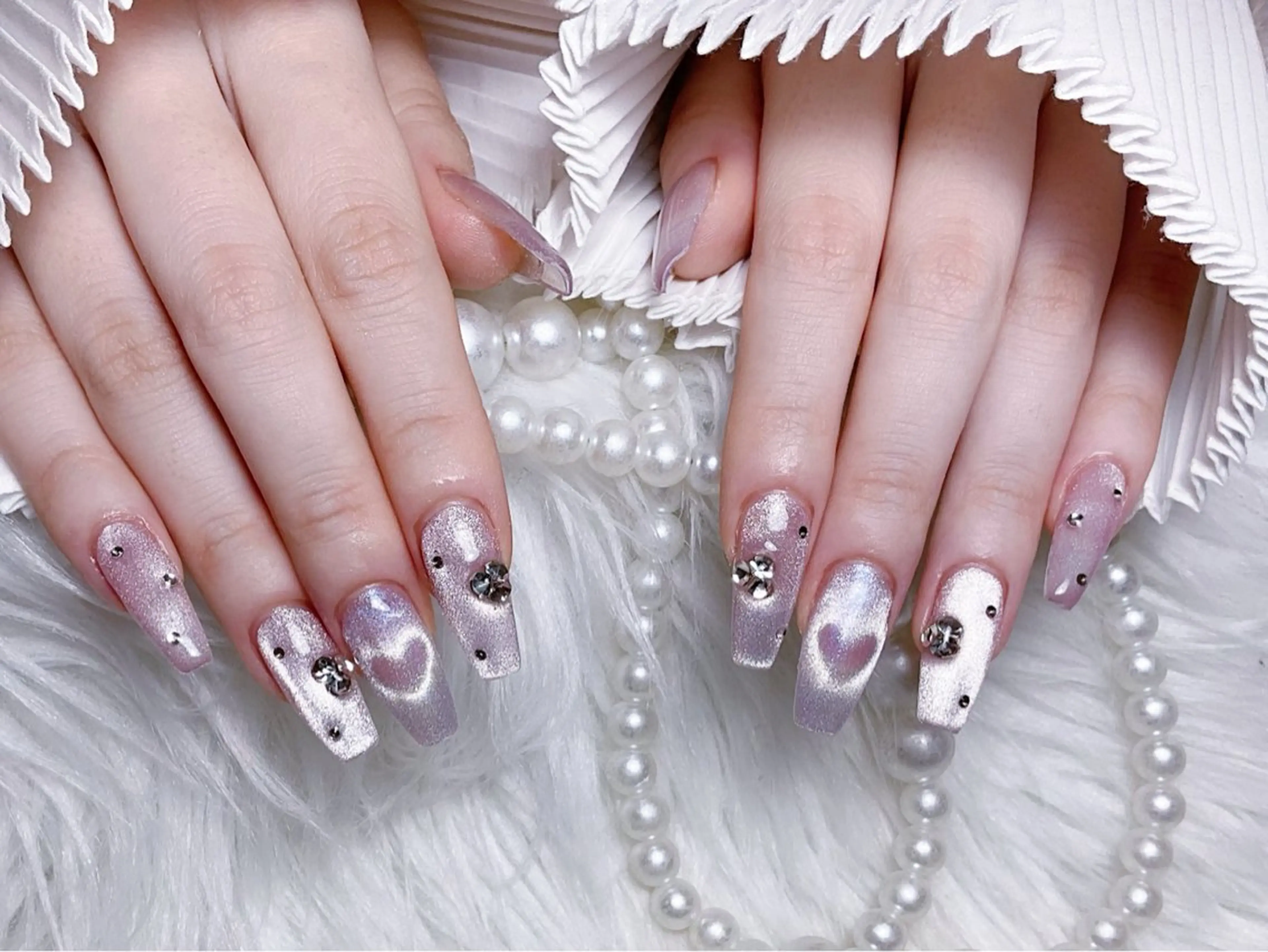 ネイル ハンドネイル 🍭Yun nail hyejin🌸のネイルデザイン