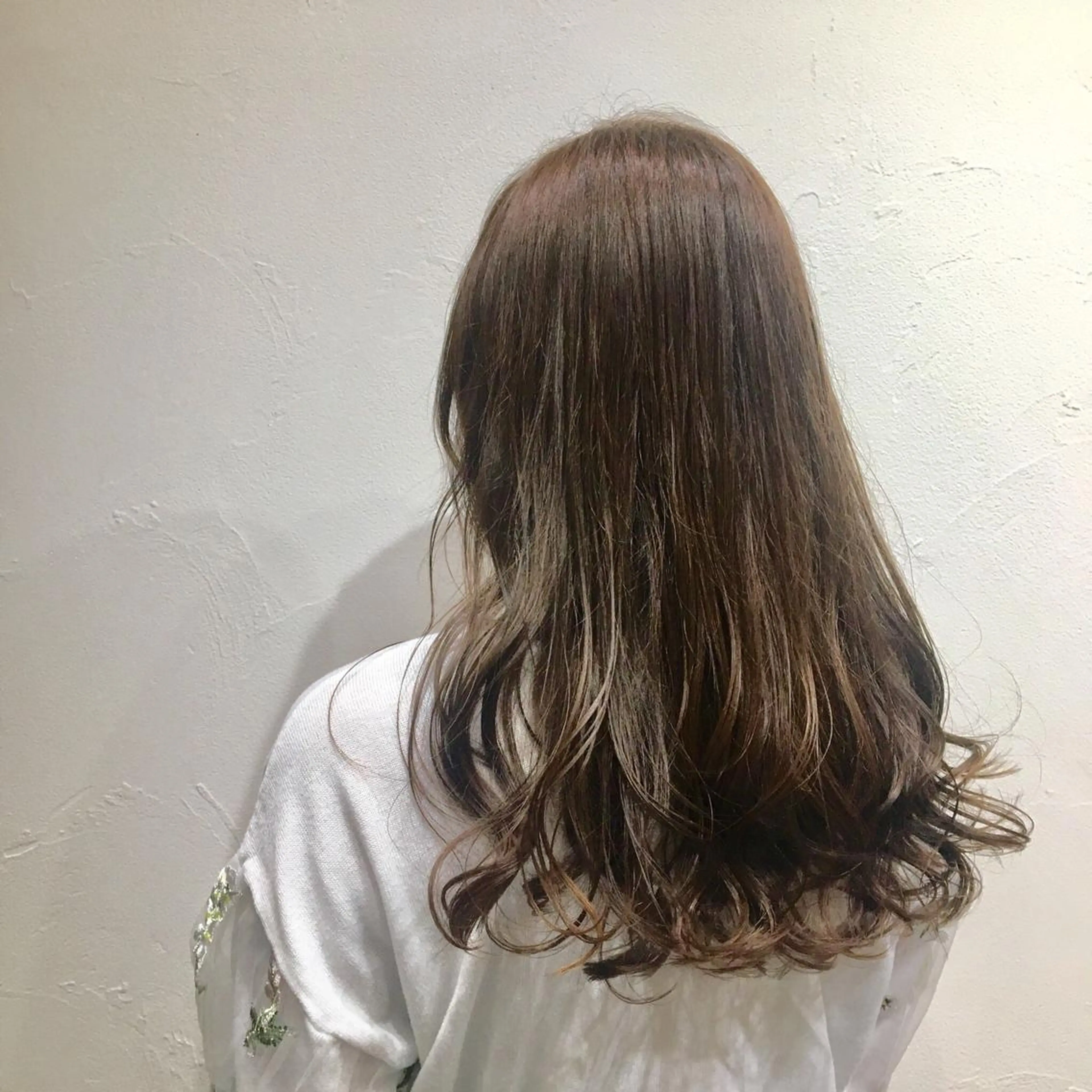 ロング カラー 柏メンズカットパーマ NO.1タイチのヘアスタイル