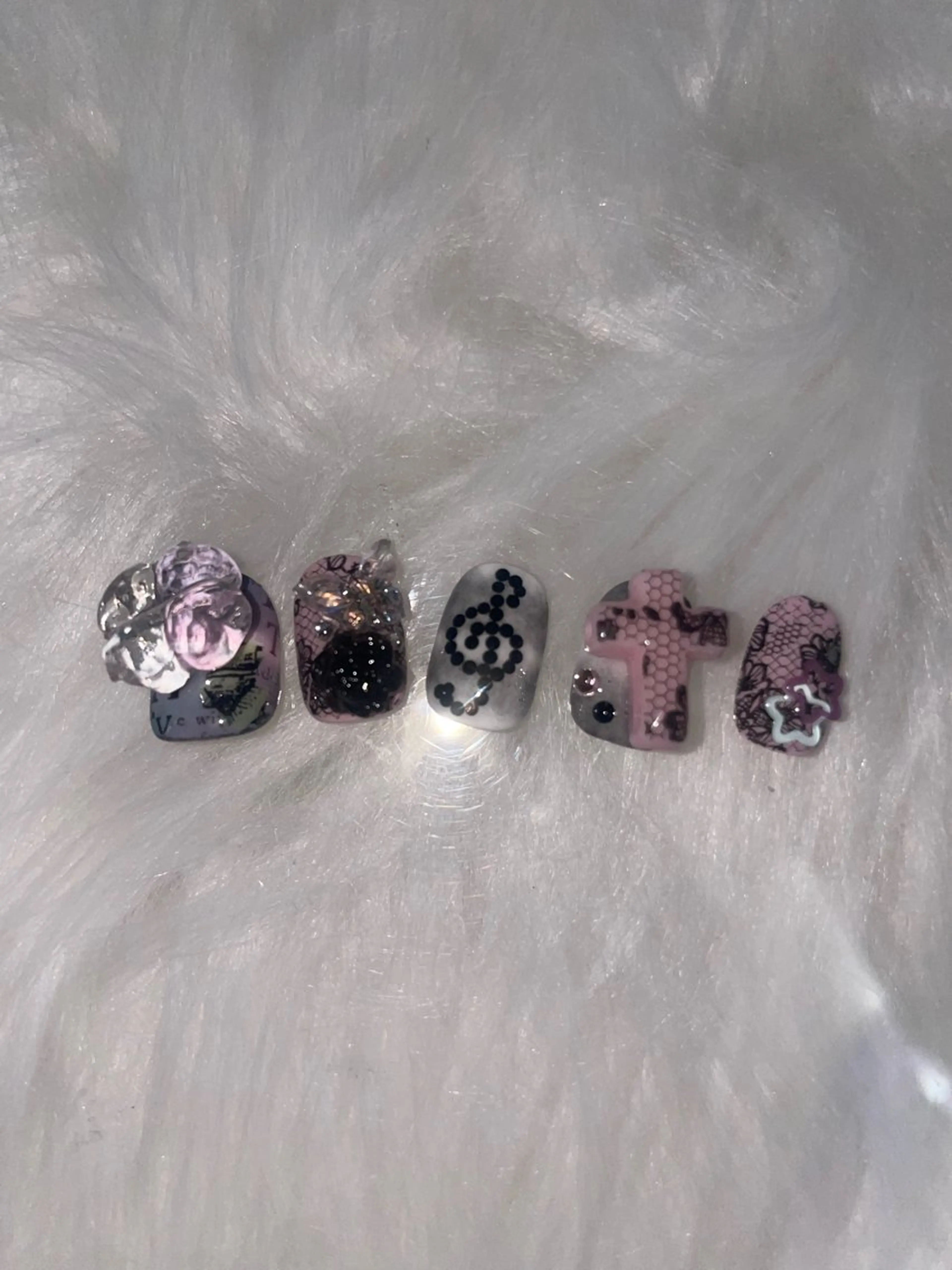 ネイル ハンドネイル Maya 📍niconailのネイルデザイン