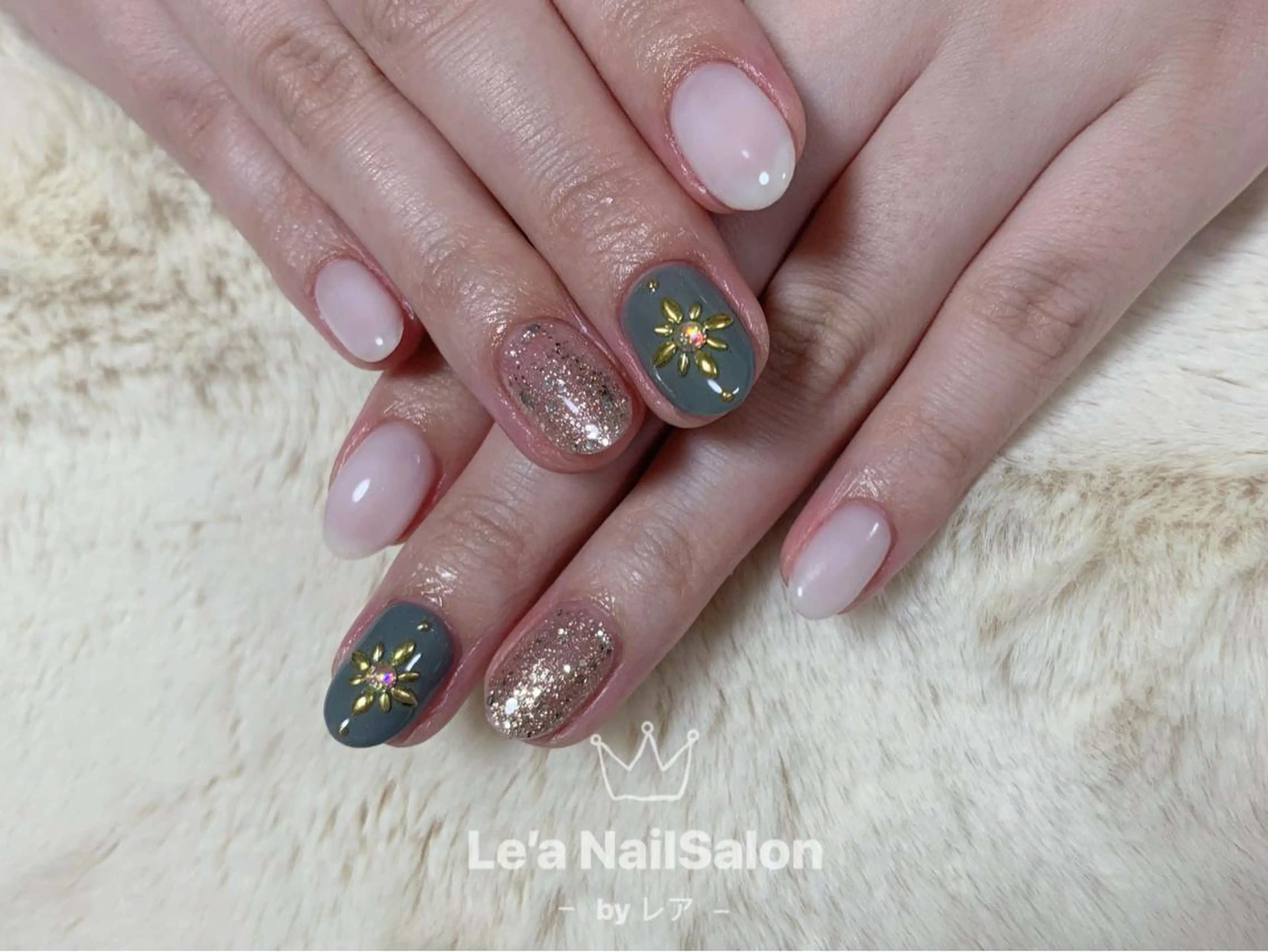 ショート カラー ネイル Le’a NailSalonのネイルデザイン