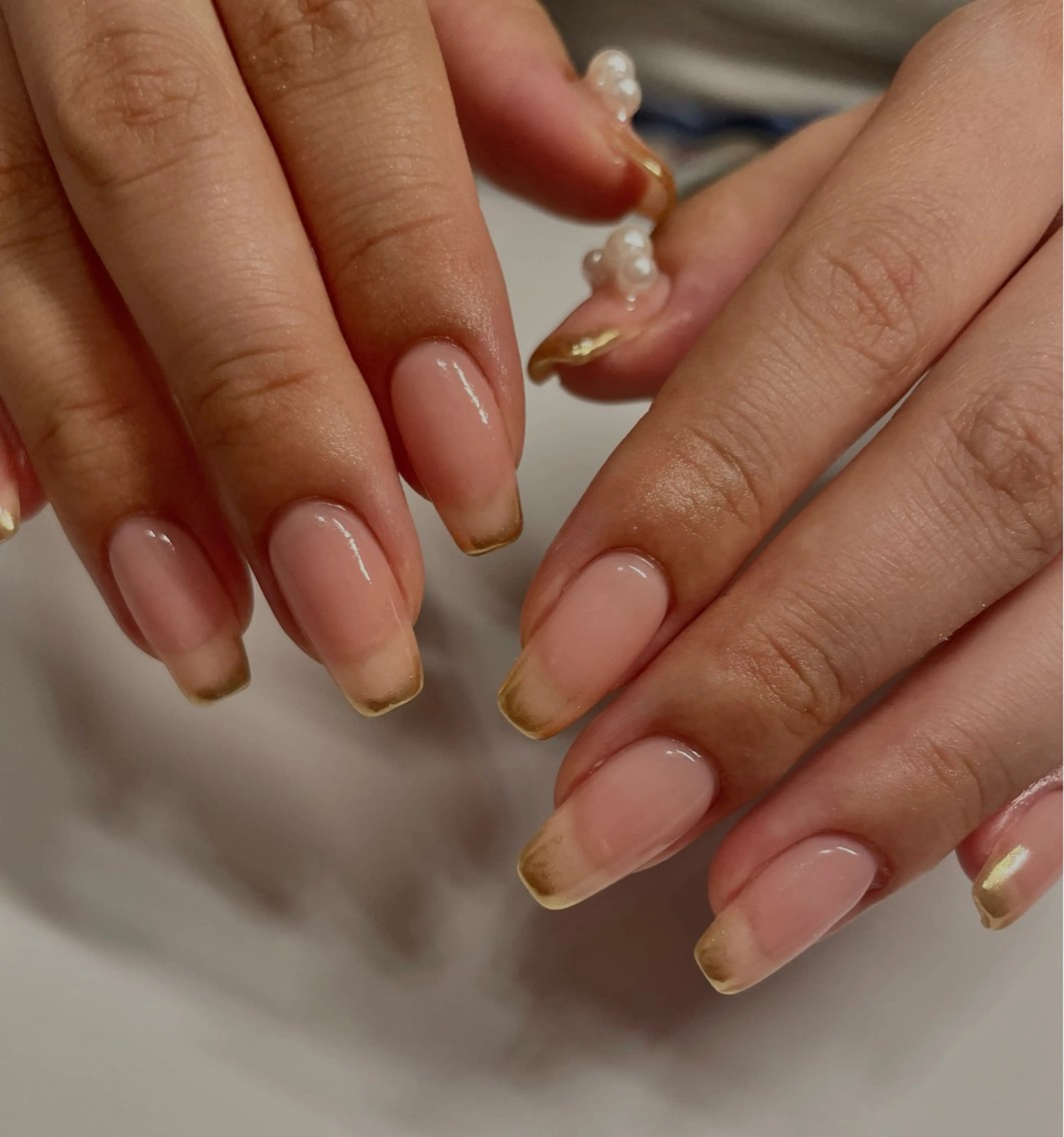 ネイル ミラーネイル ハンドネイル Nailsalon Olu所属・ネイリスト Nanaのネイルデザイン
