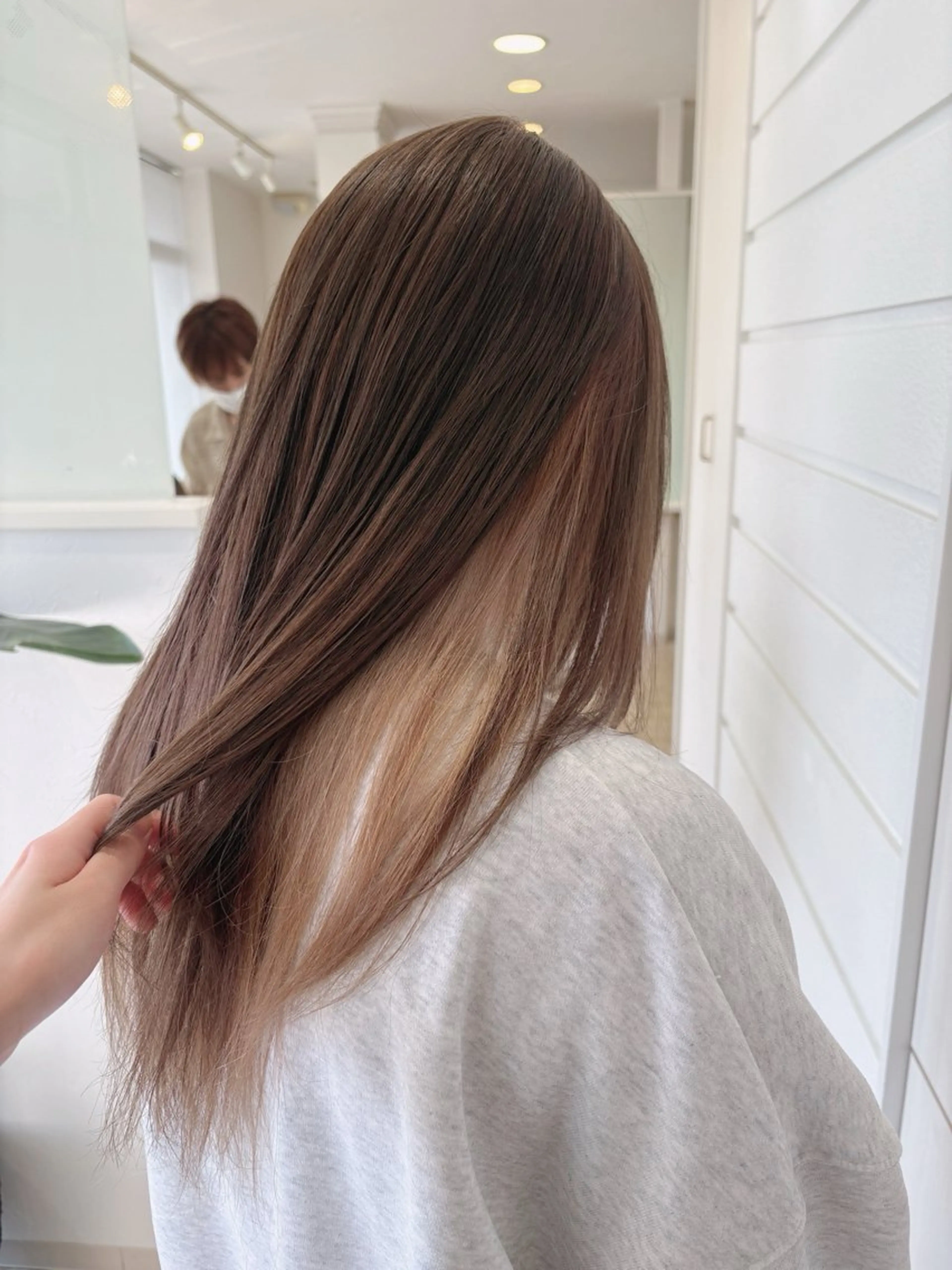 ロング un knownのヘアスタイル