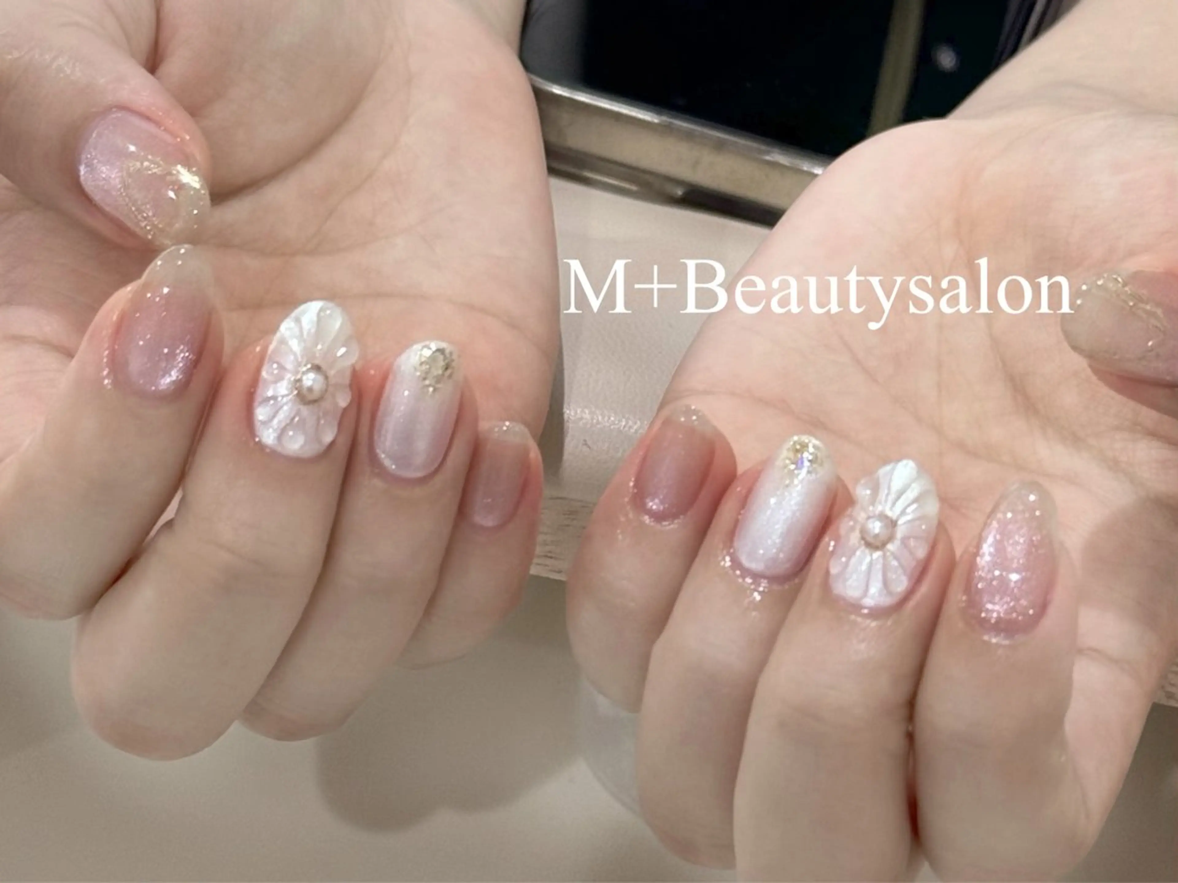 ネイル M+  Beauty Salonのネイルデザイン